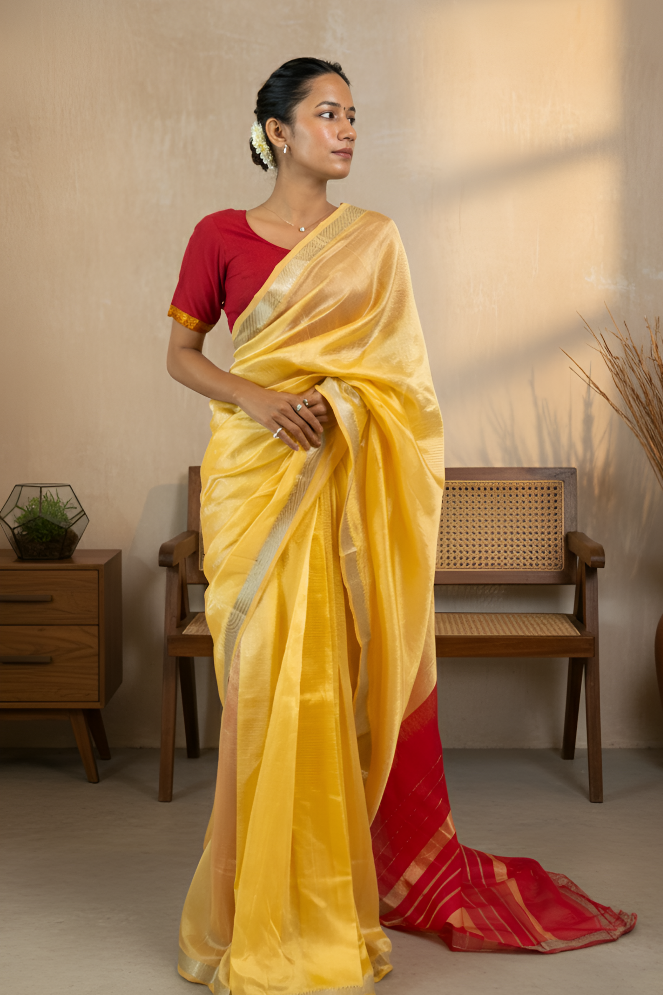 Cream Body Red Palla Mangalgiri Pattu Saree With Blouse Piece