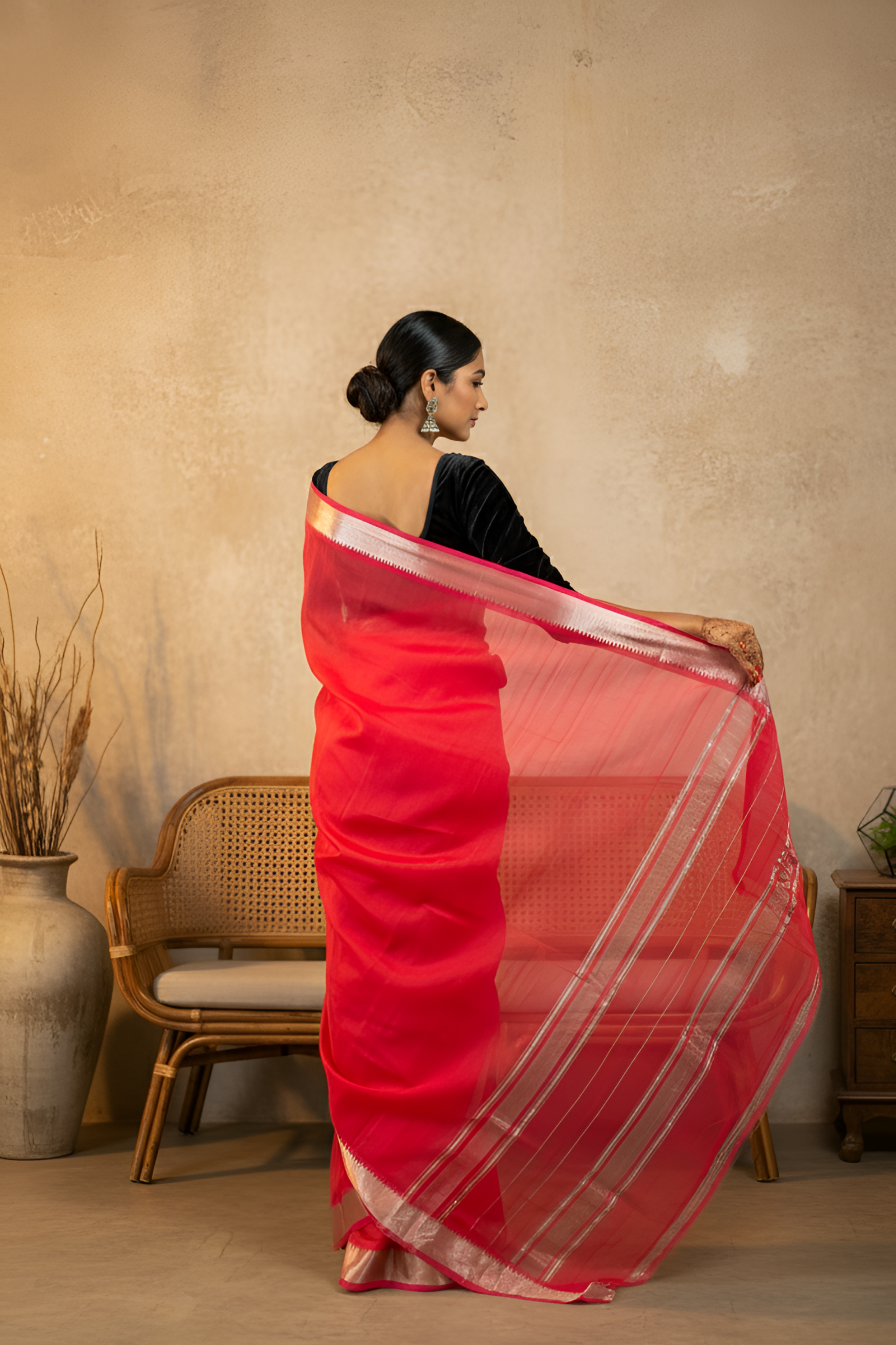 Carrot Red Mangalgiri Pattu Saree With Blouse Piece With Blouse Piece