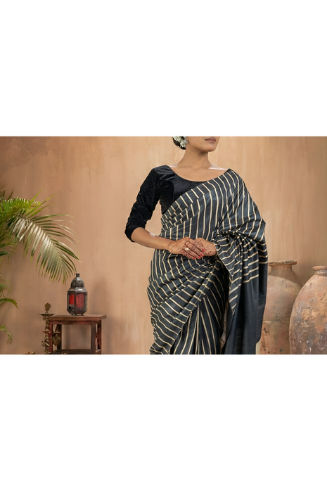 Black Stripe & Raw Gold Gicha Tussar Silk Saree With Blouse Piece( With Black Stripes )