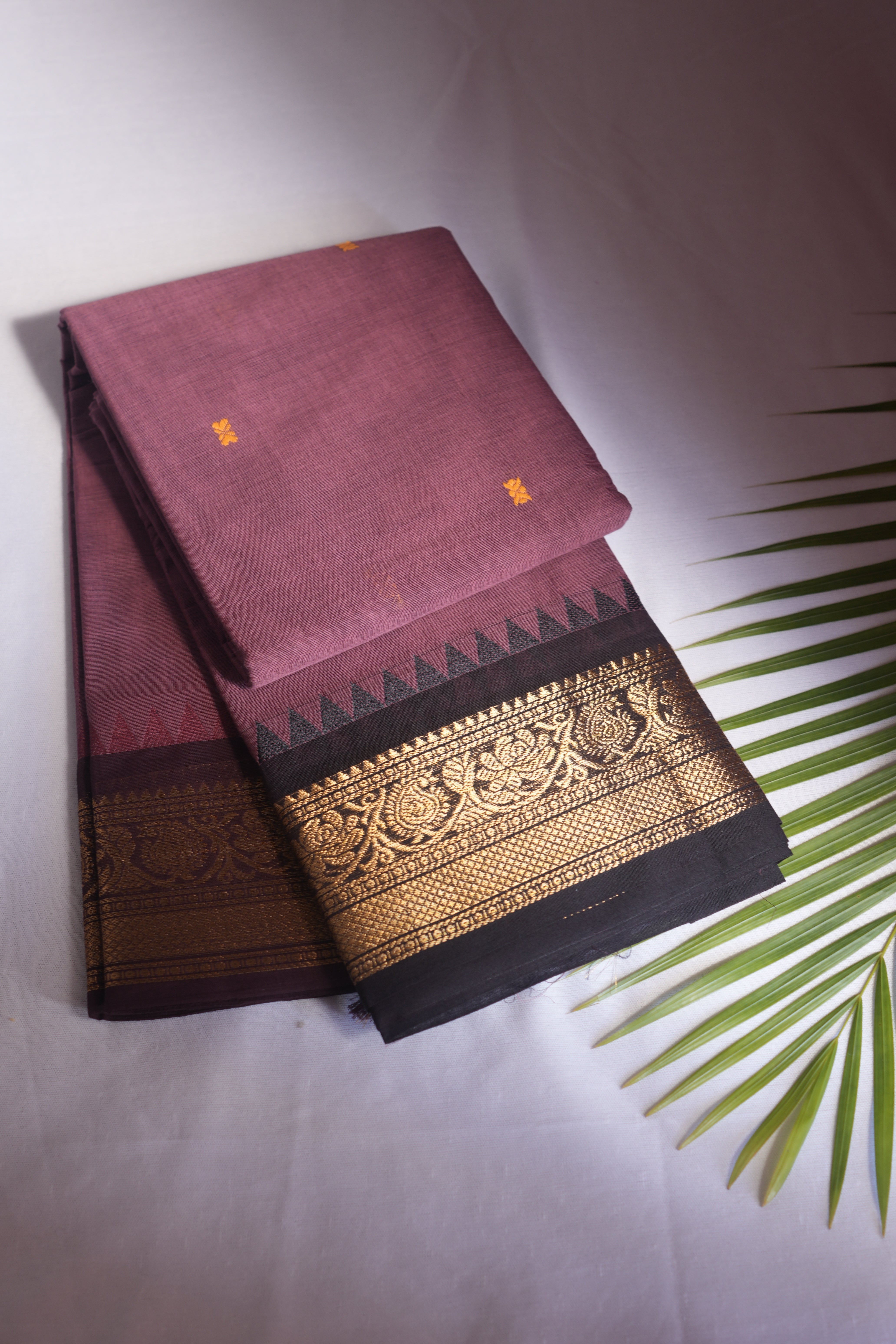 Dull Brick Red Chocolate Brown Kanchi Cotton Saree With Blouse Piece