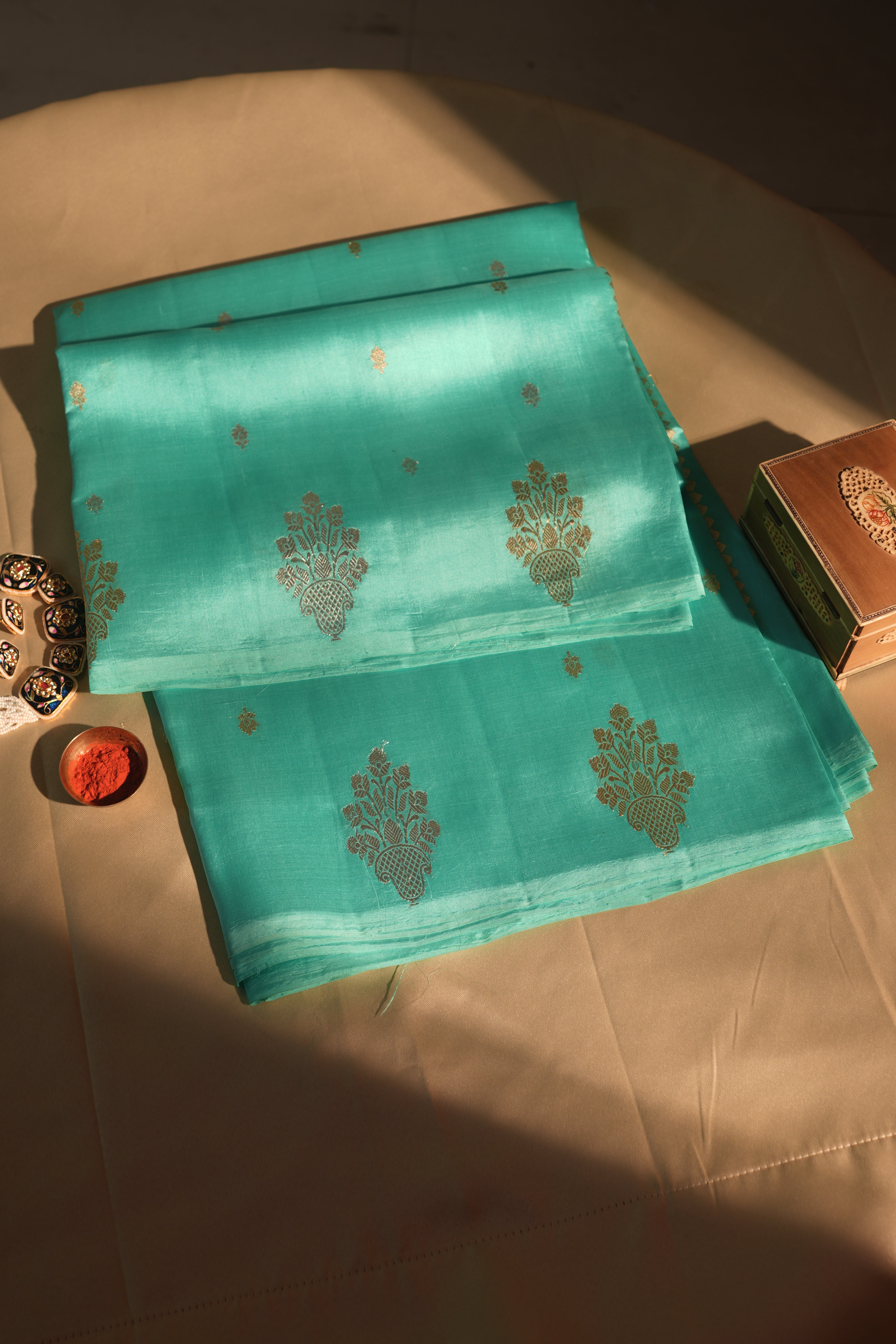 Firozi Butta Border Banarasi Silk Saree With Blouse Piece