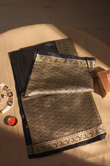 Deep Navy Blue Resham Work Banarasi Silk Saree With Blouse Piece