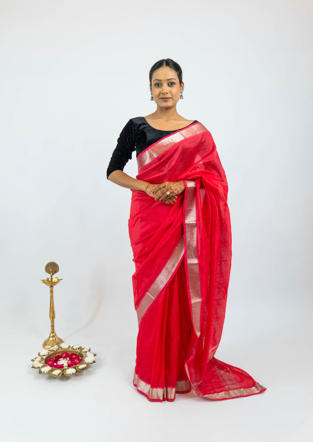 Red Mangalagari Pattu