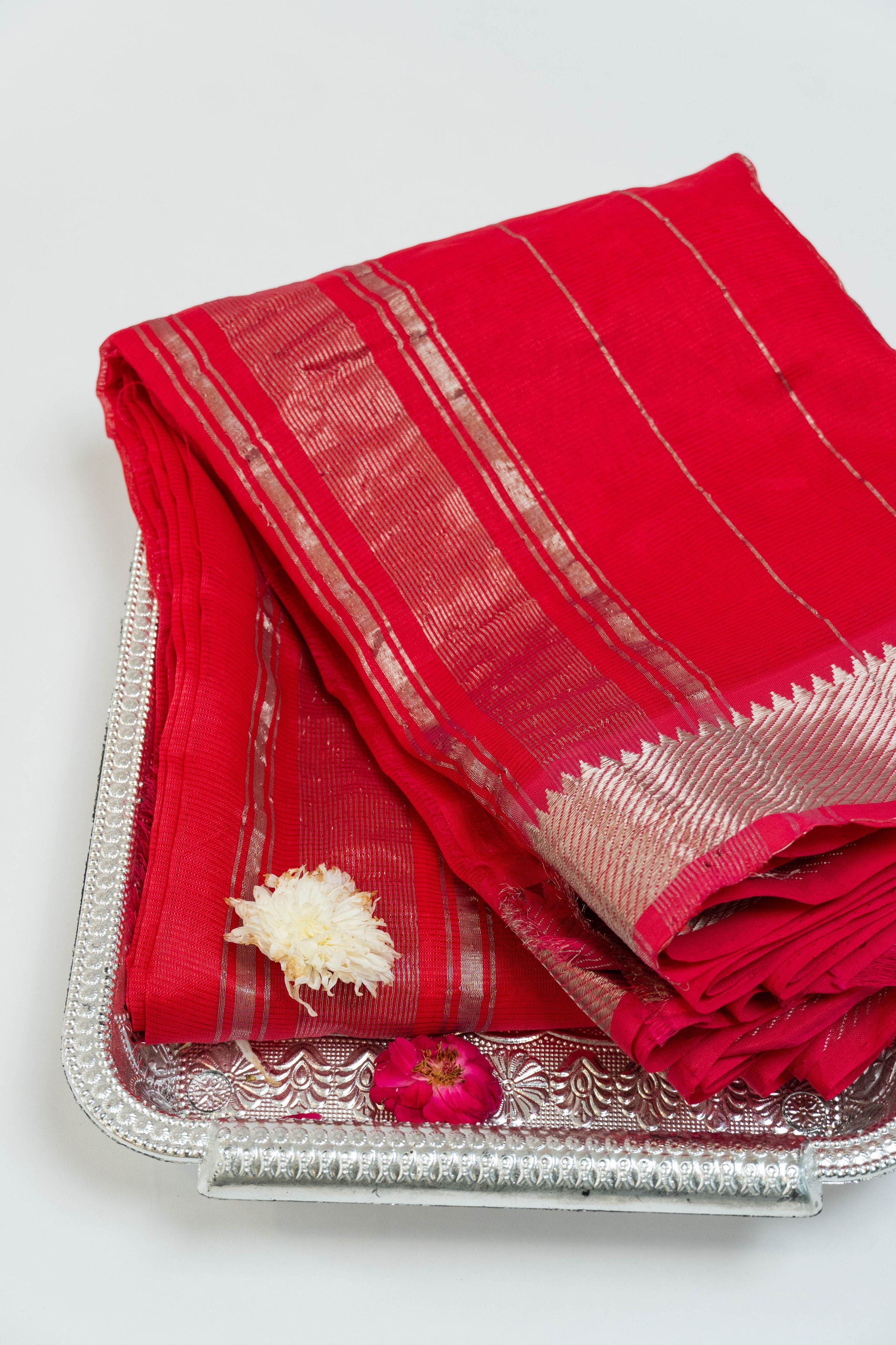 Red Mangalagari Pattu Saree With Blouse piece