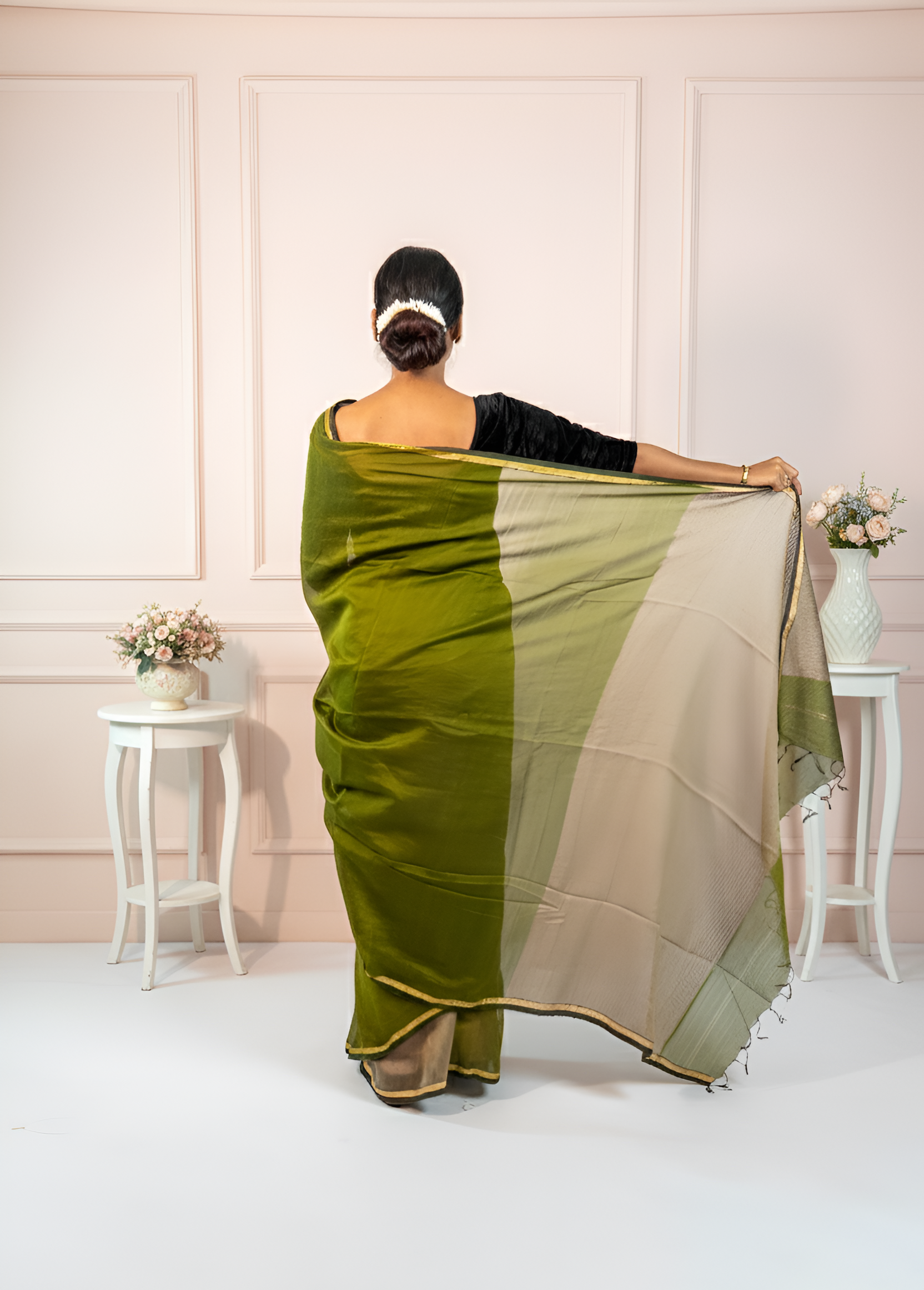 Dark Mehendi Green with Geecha Palla Saree With  Maheshwari  Blouse Piece