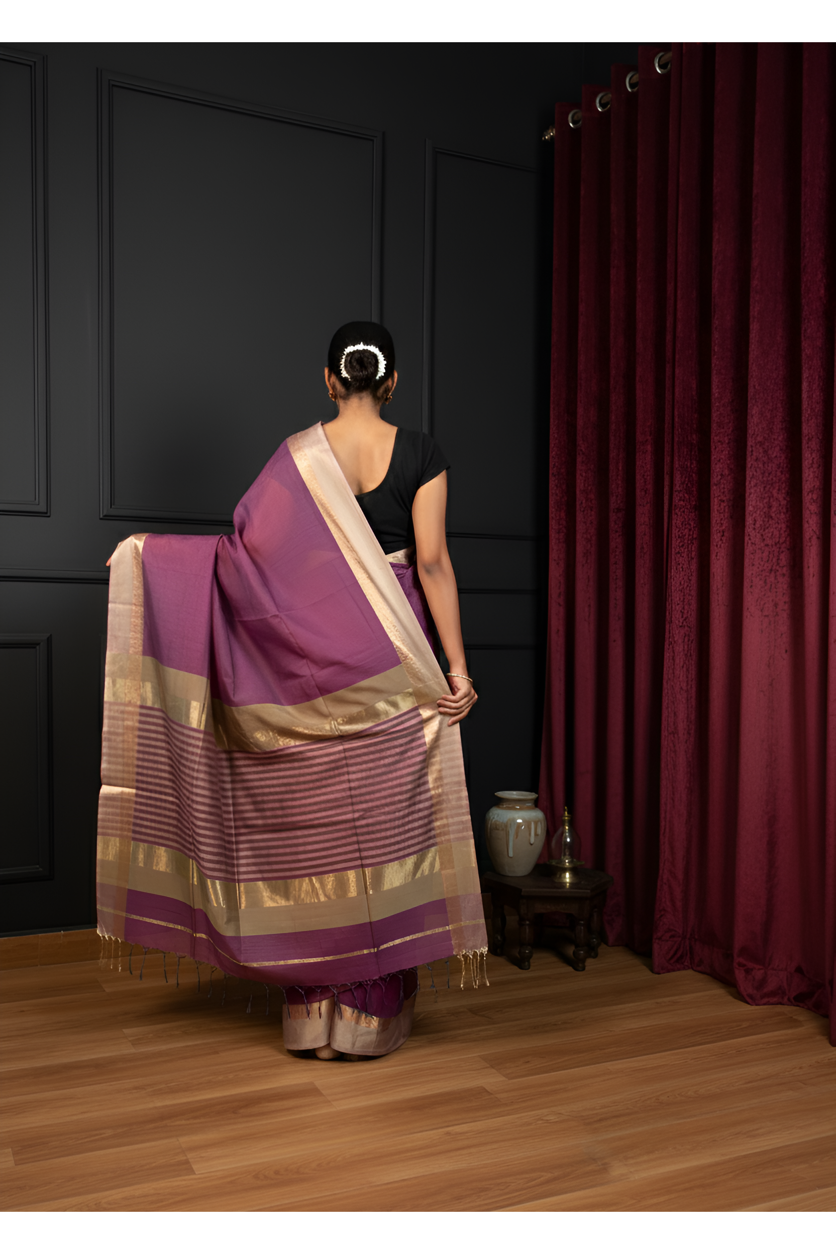 Dark Mauve Maheshwari Saree With Blouse Piece