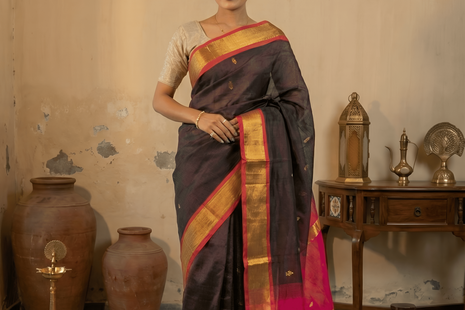 Burgundy Brown Body with Contrast Rani Pink Paturi Silk Saree With Blouse Piece