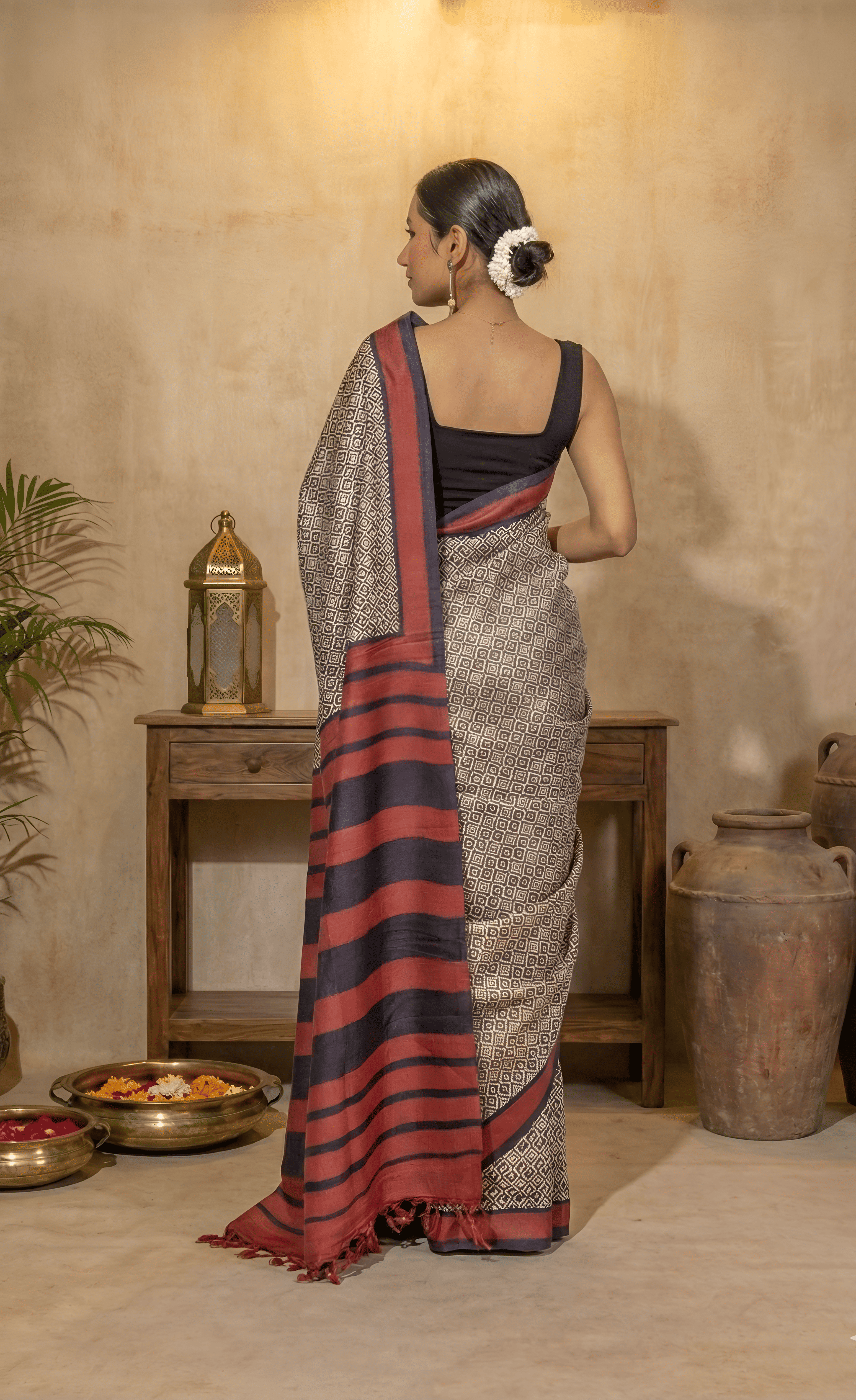 Geometric Print Red & Black Border Tussar Silk Saree With Blouse Piece