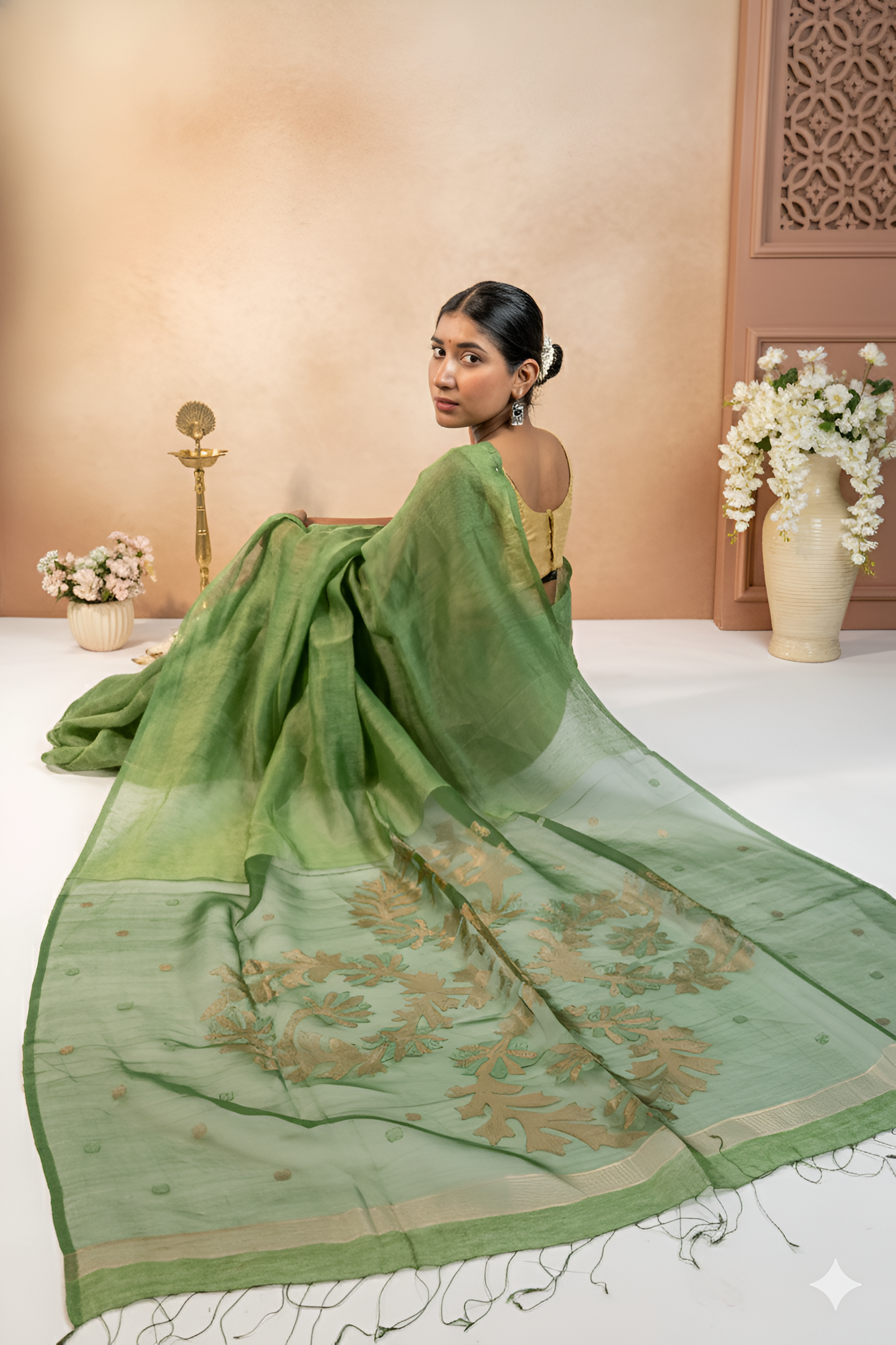 Light Meadow Green Solid Color, No Border Linen Silk Saree With Blouse Piece