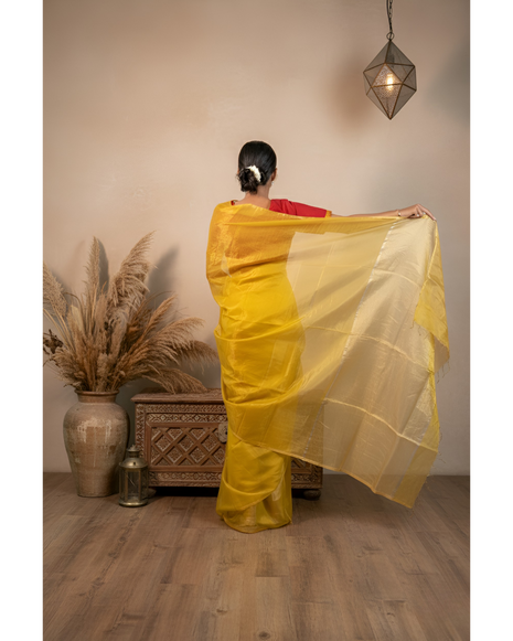 Light Yellow Golden Tissue Maheshwari Saree With Blouse Piece