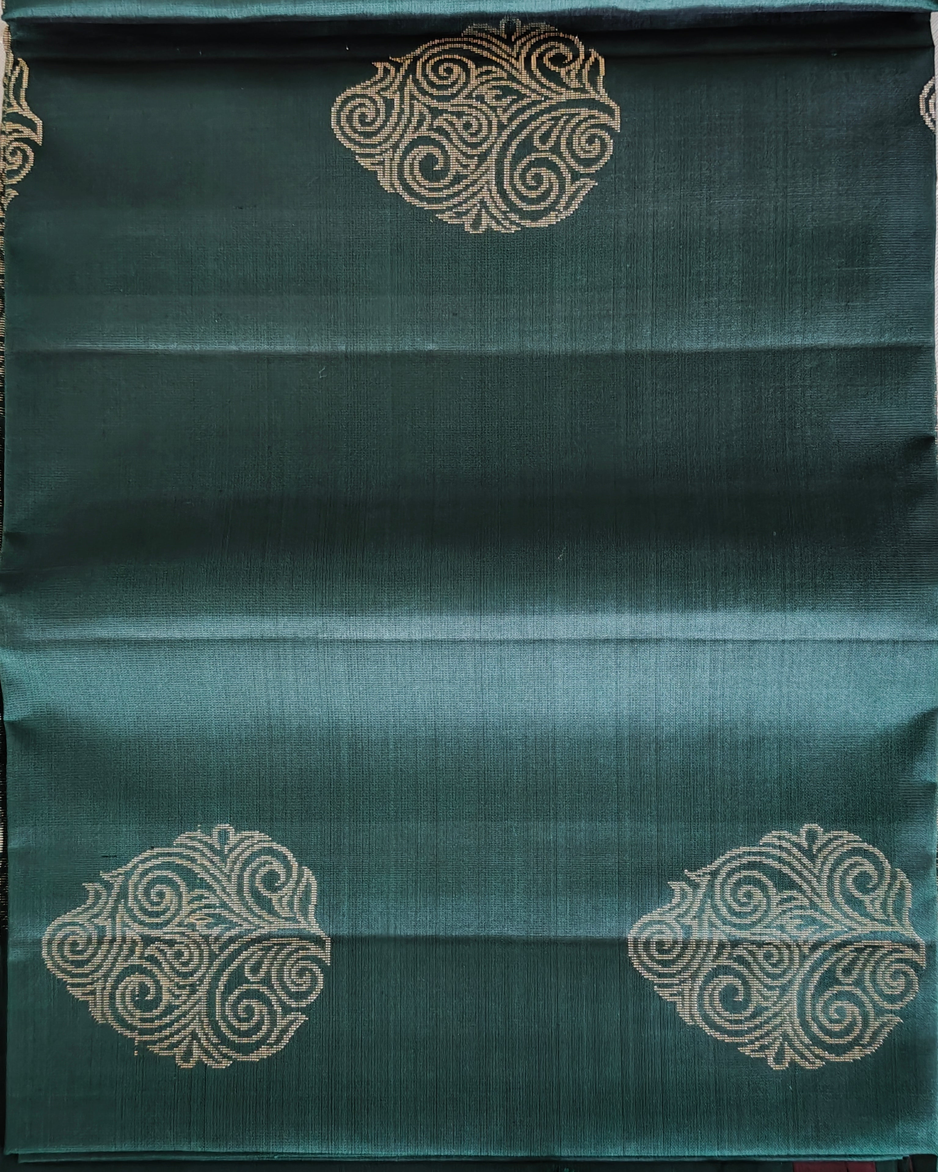 Deep Forest Green Soft Silk Kanjivaram Saree