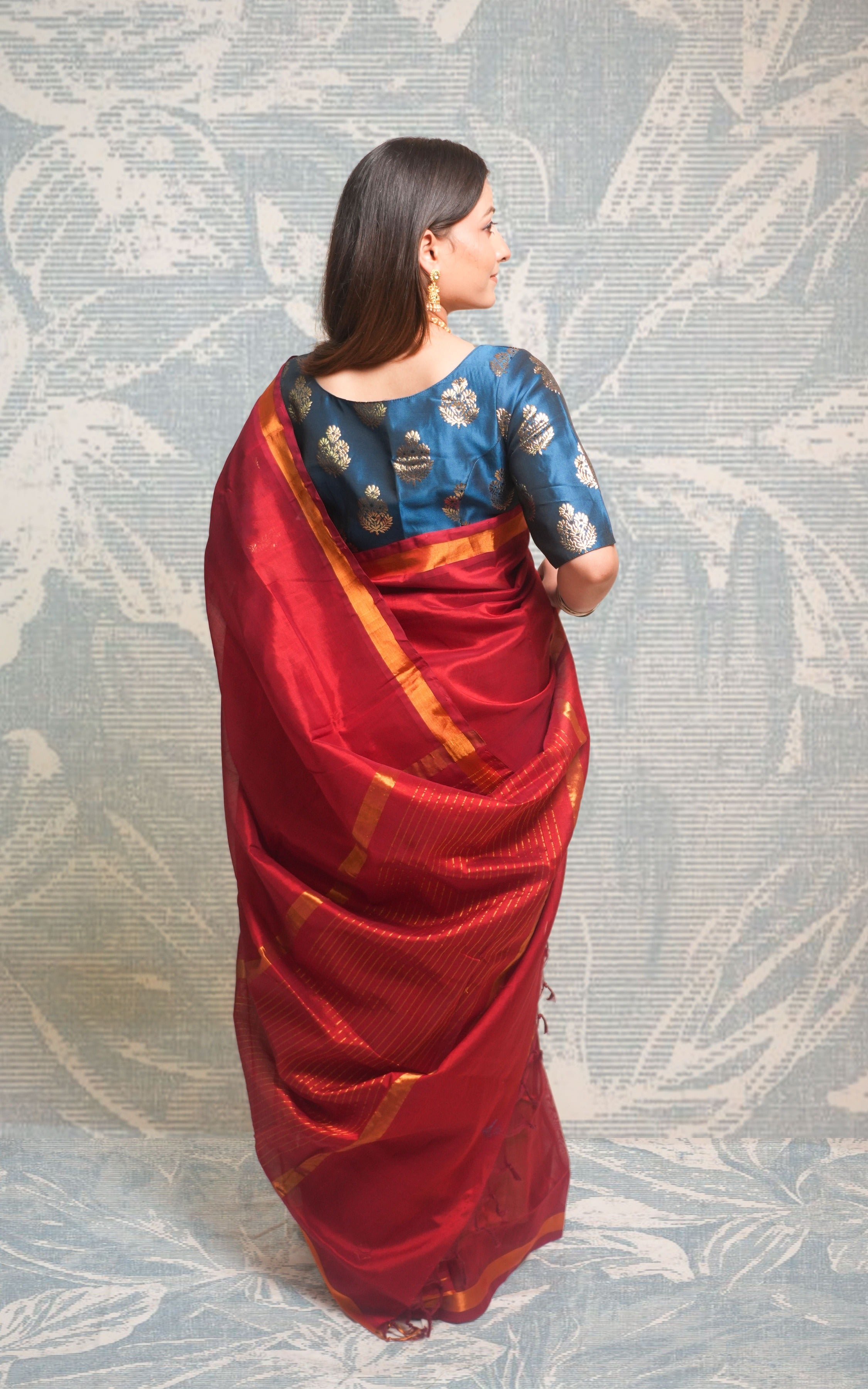 Red Color Plain Paturi Silk Saree With Silver Zari Border