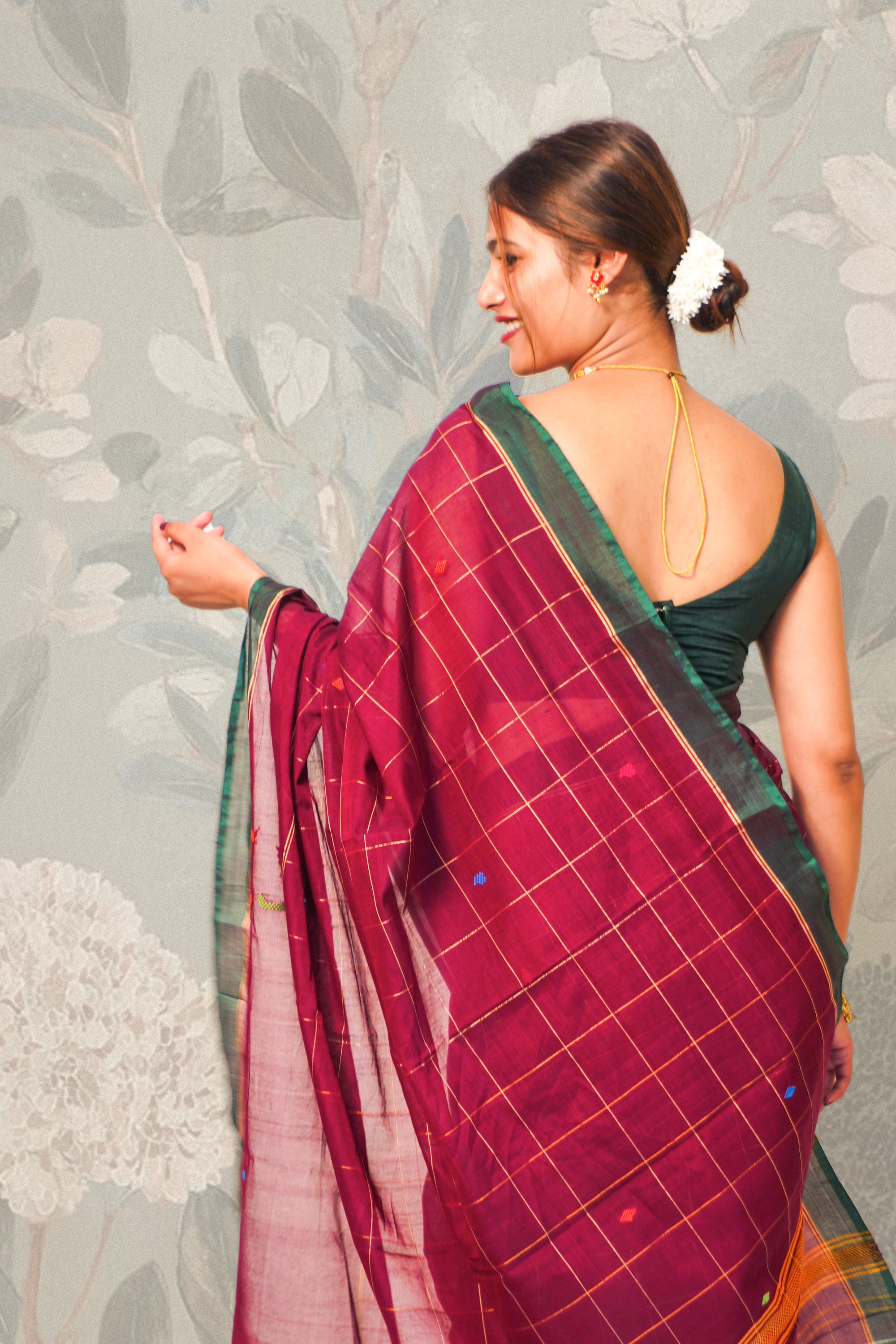 Maroon Chedda Butti Cotton Saree