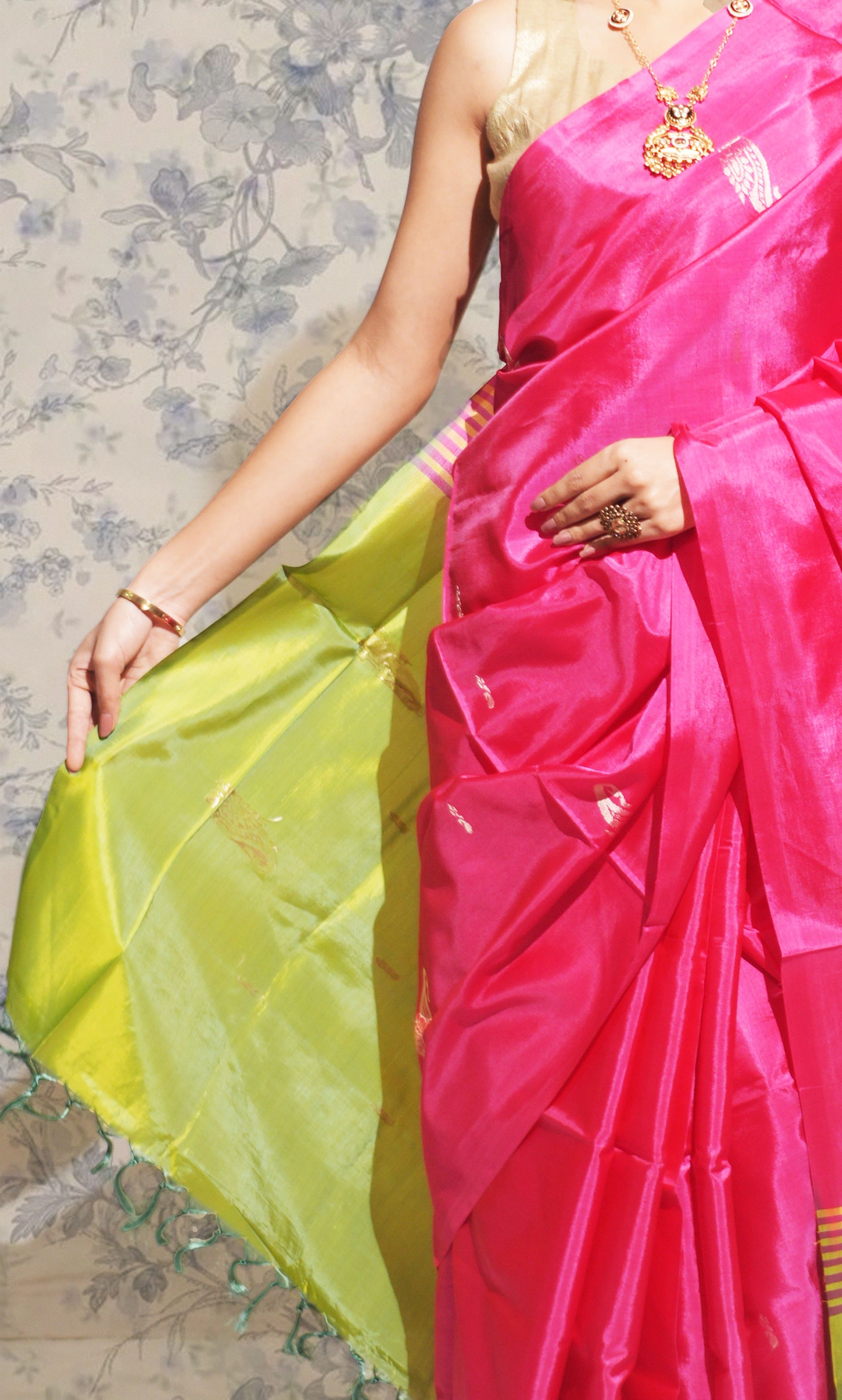 Amarnath Pink And Dark Pista Green  Banana Silk Saree
