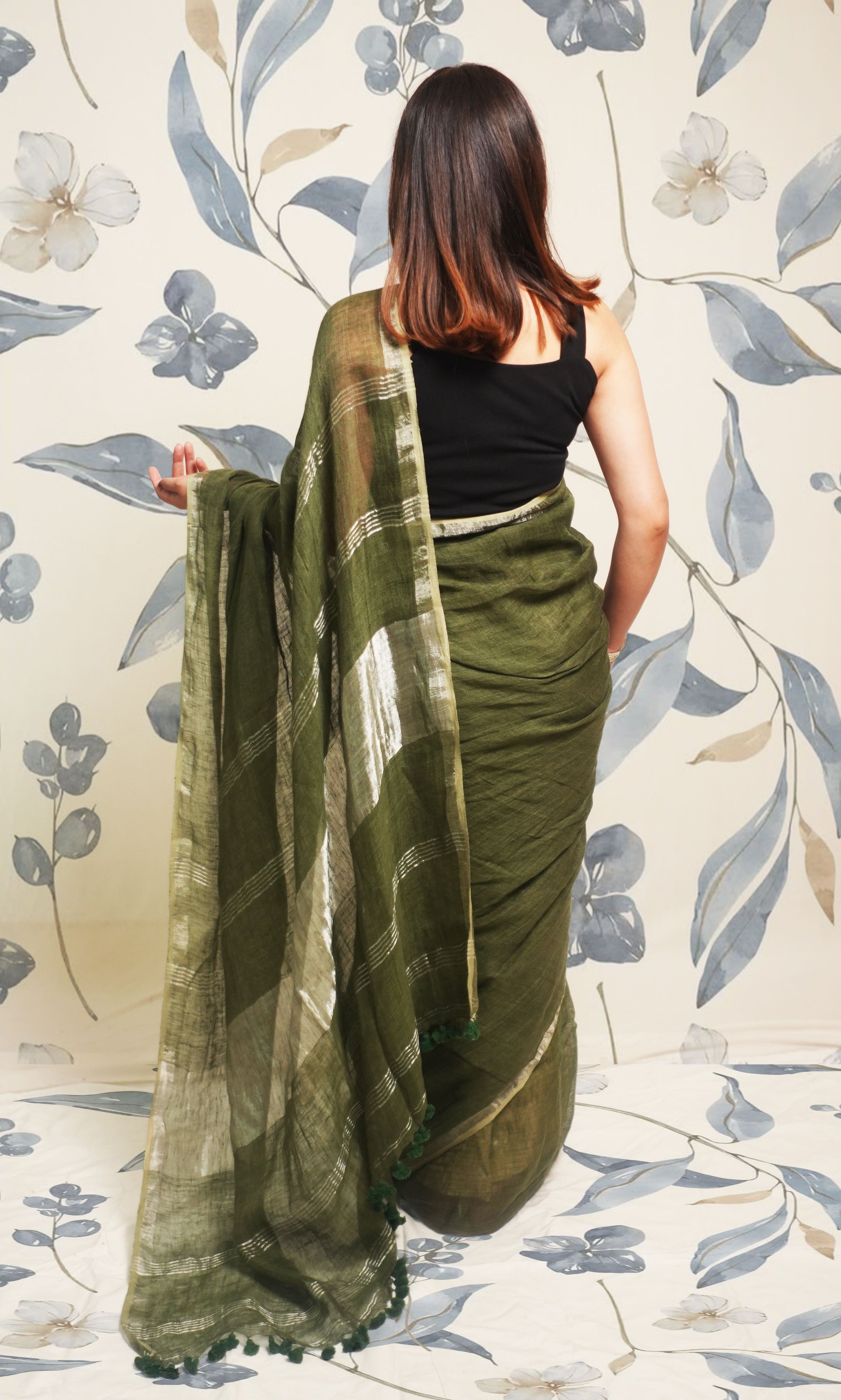 Deep Military Green And Silver Border Linen Saree