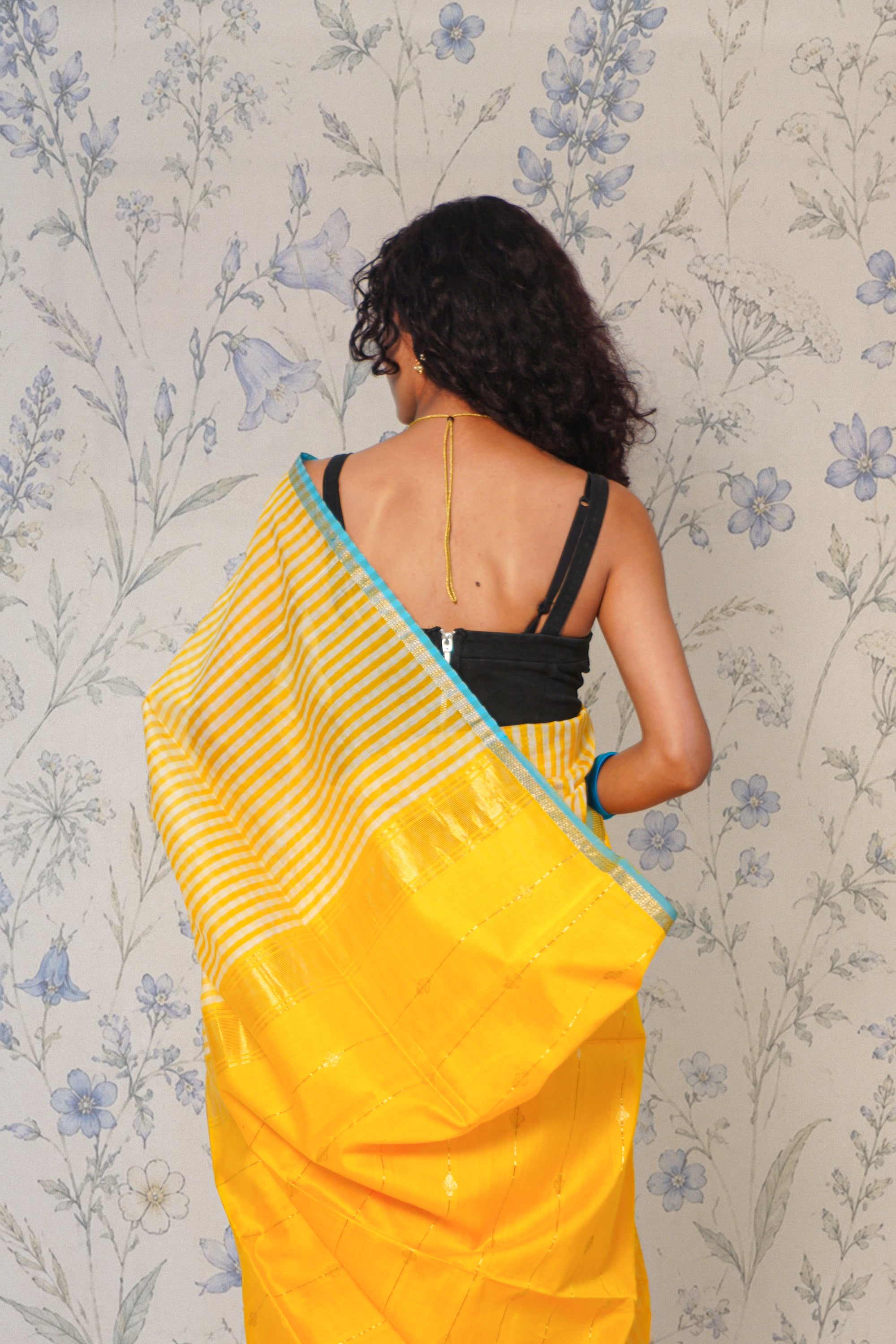Yellow Golden Strip Blue Small Border Maheshwari Saree