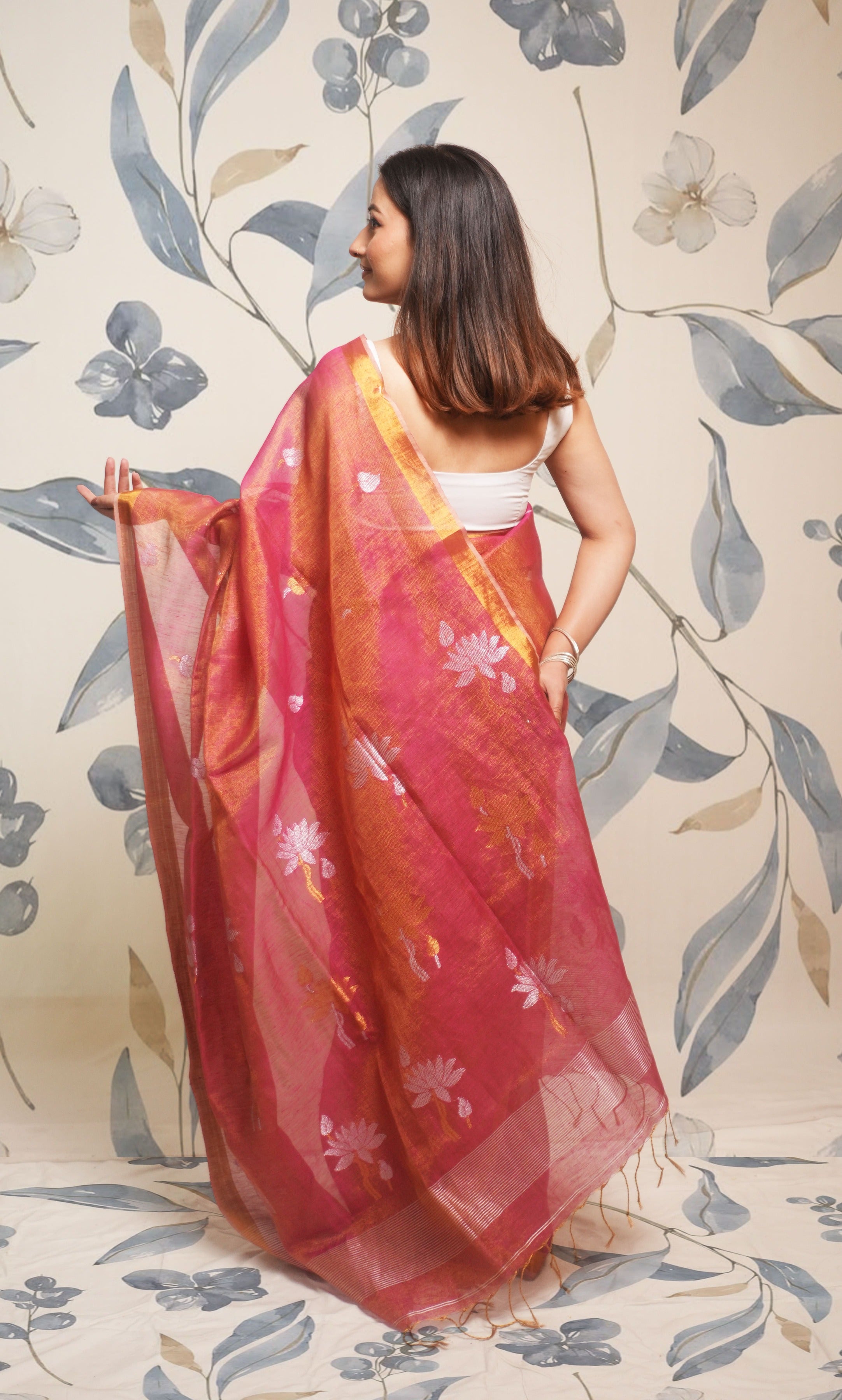 Metallic Red Tissue Linen Saree