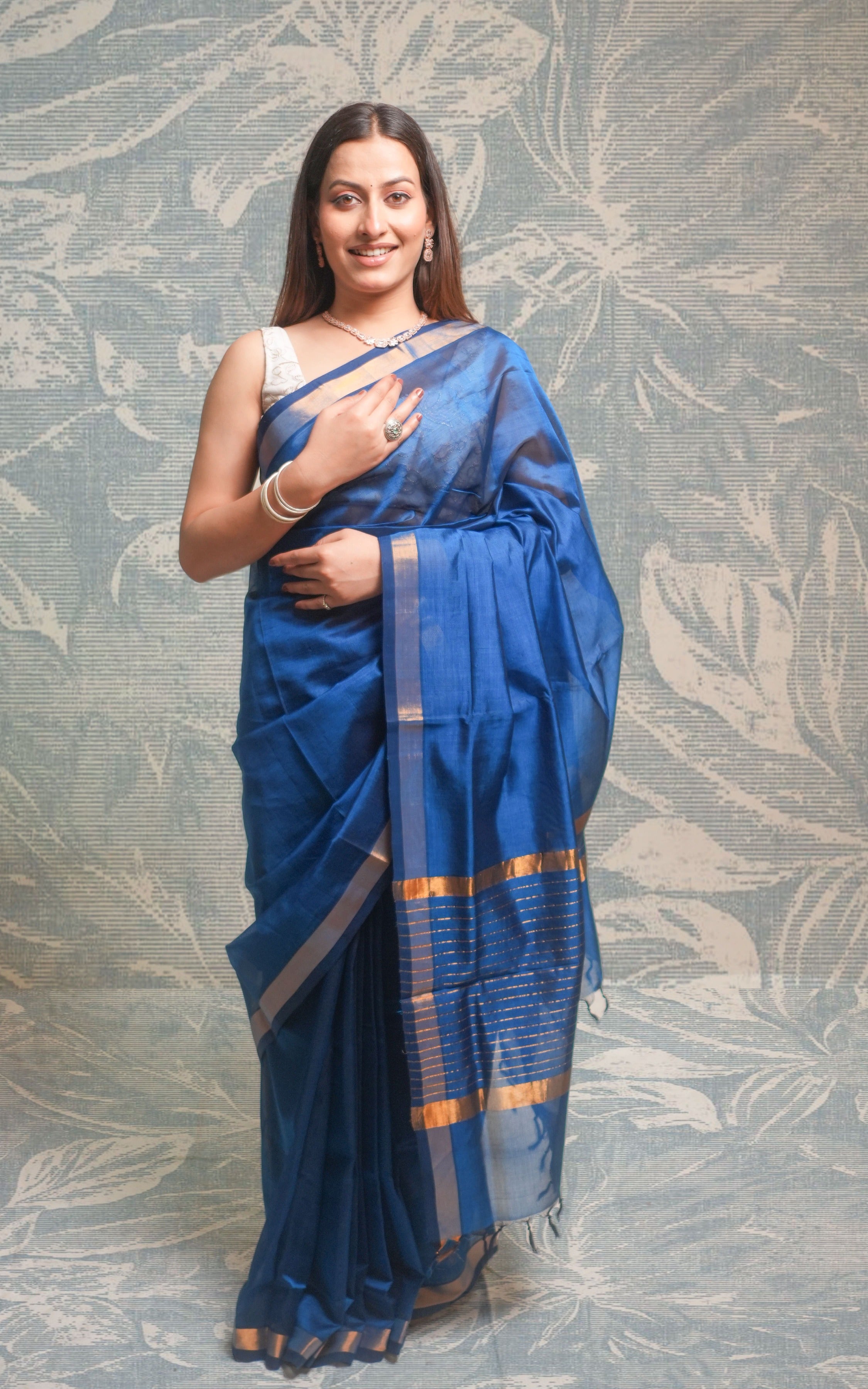 Royal Blue Color Plain Paturi Silk Saree With Silver Zari Border