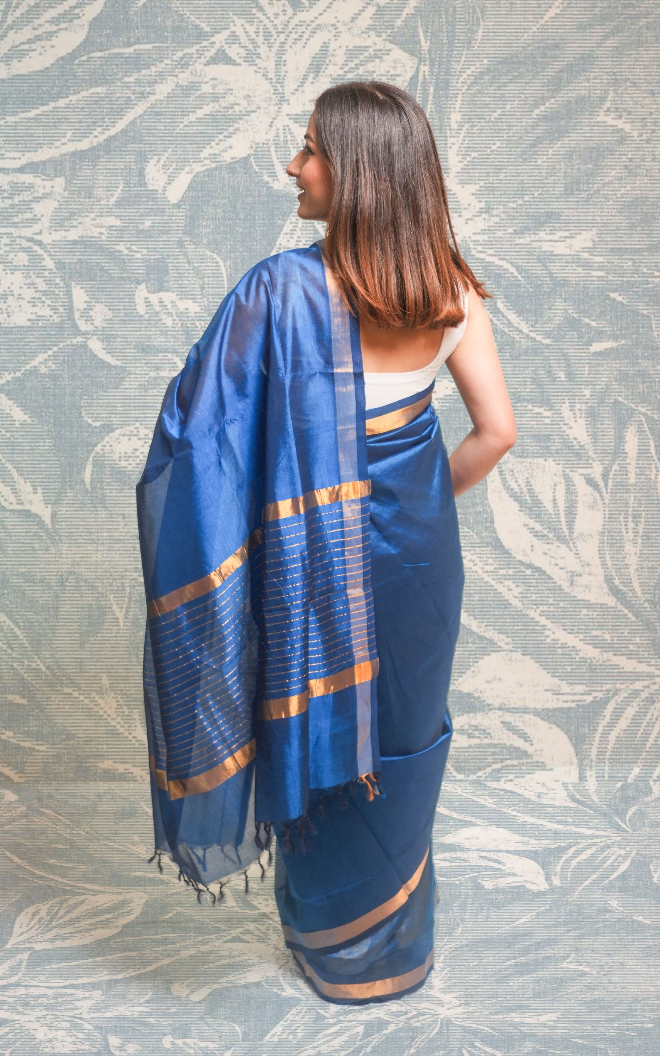 Royal Blue Color Plain Paturi Silk Saree With Silver Zari Border