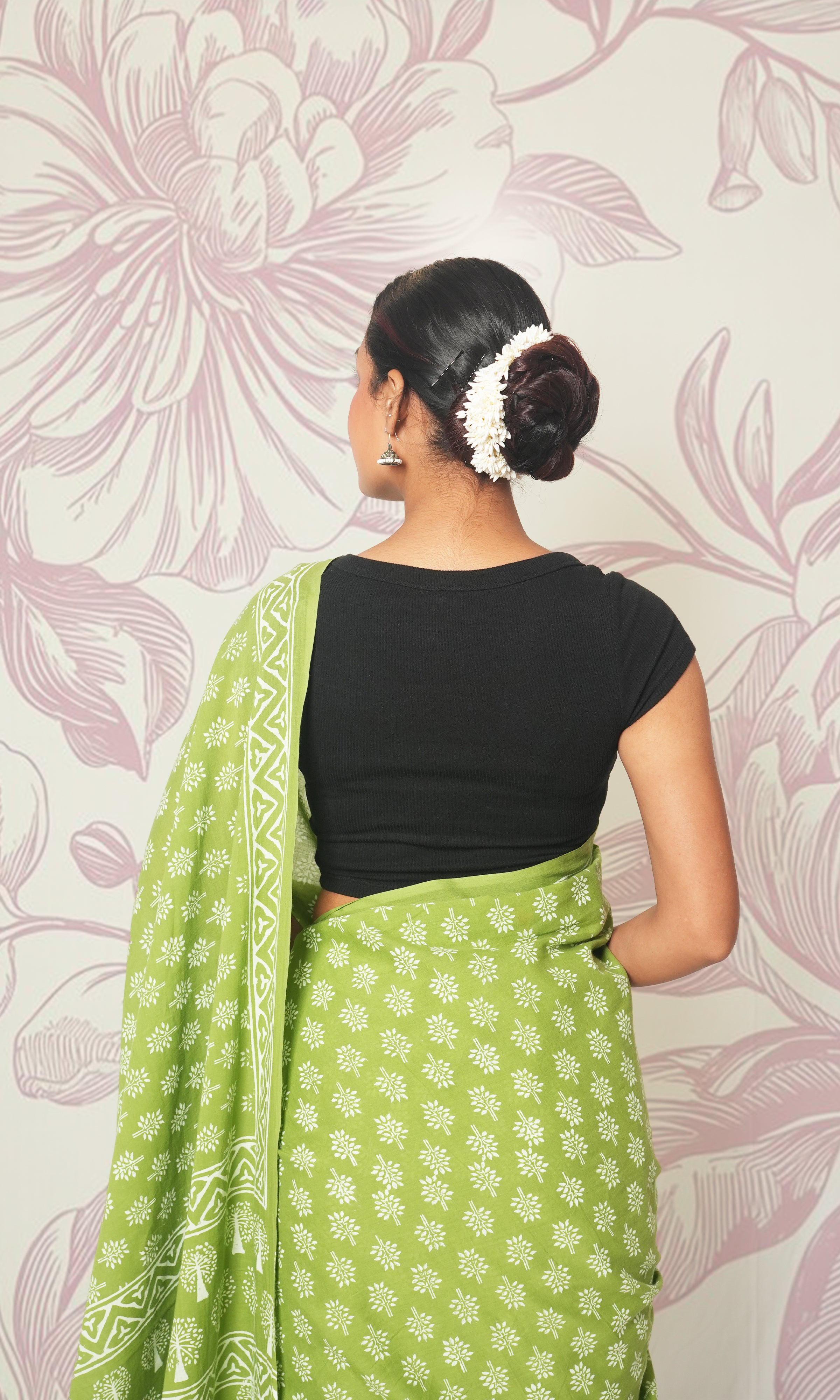 Green Rani Pink Blouse Mulmul Cotton Saree With Blouse Piece