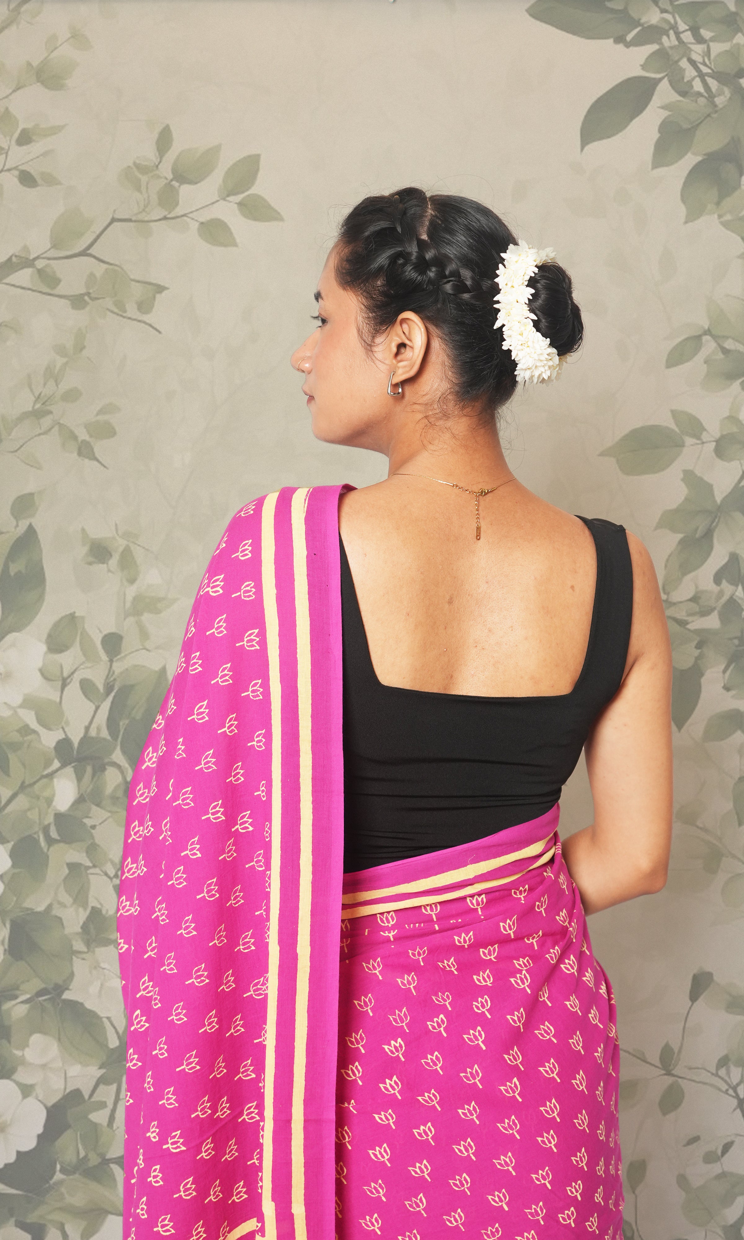 Rani Pink & Green Blouse Block Print Mulmul Cotton Saree With Blouse Piece