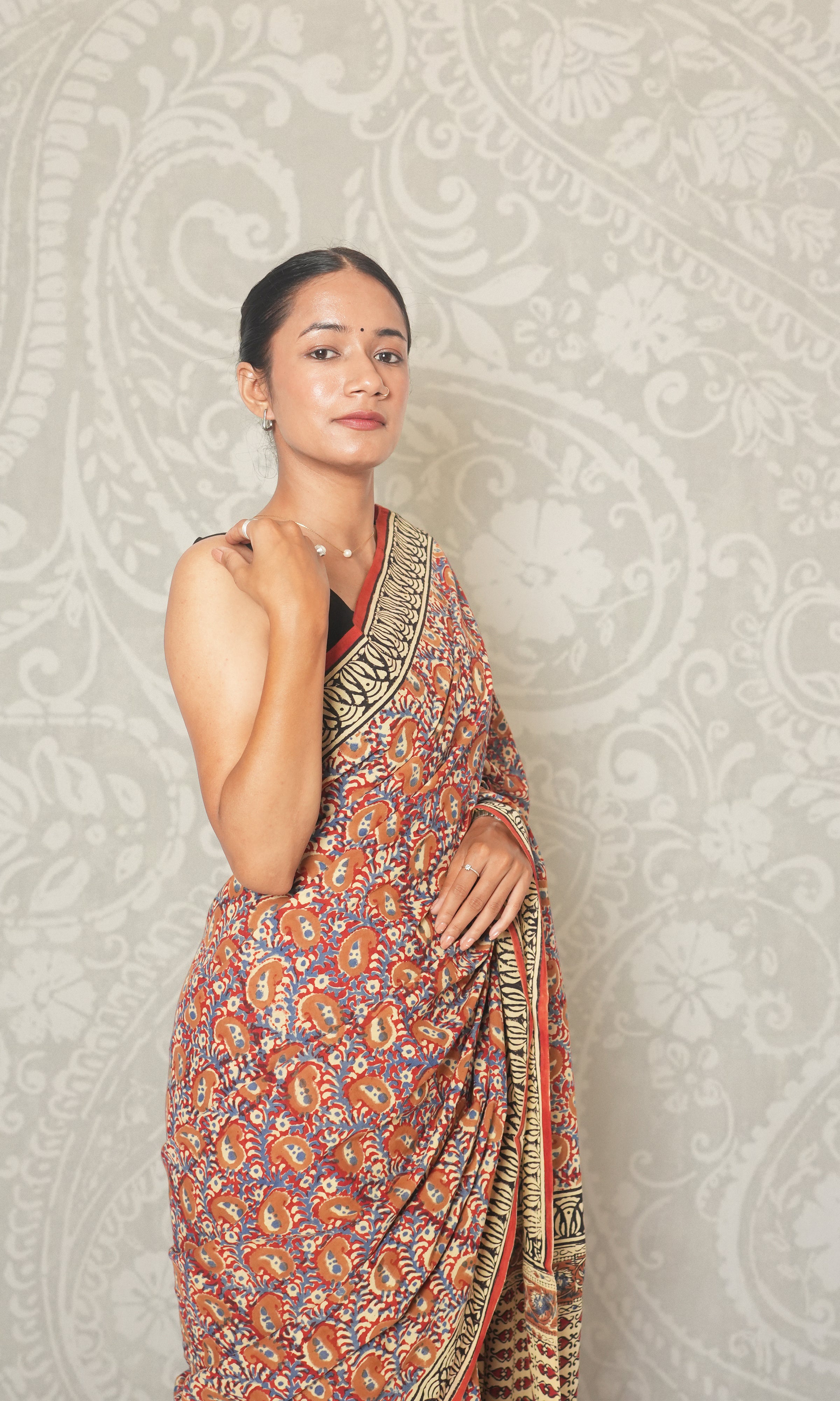 Ajrak Print Red Paisley Cotton Saree With Blouse Piece