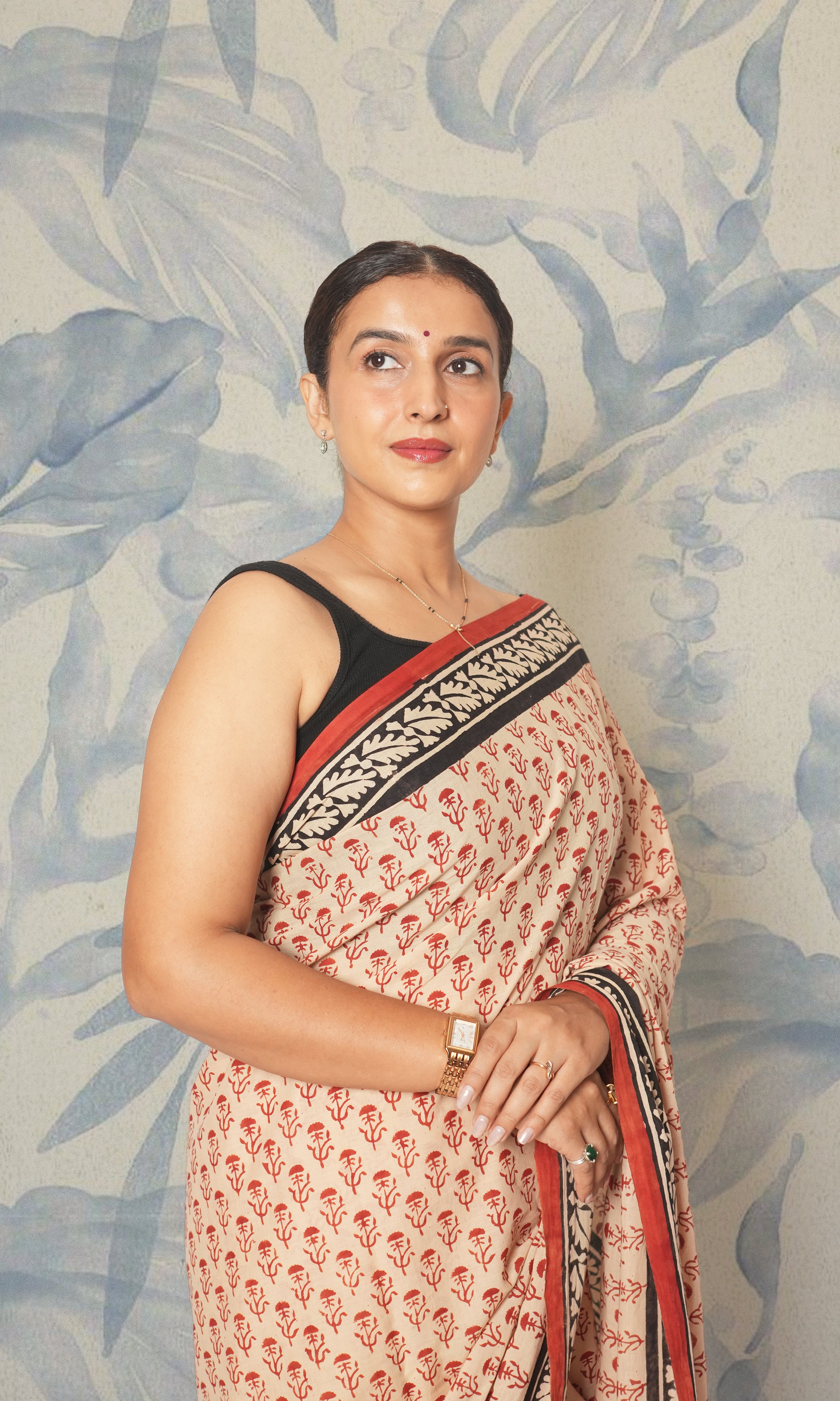 Red Hand Block Print Cotton Saree With Blouse Piece