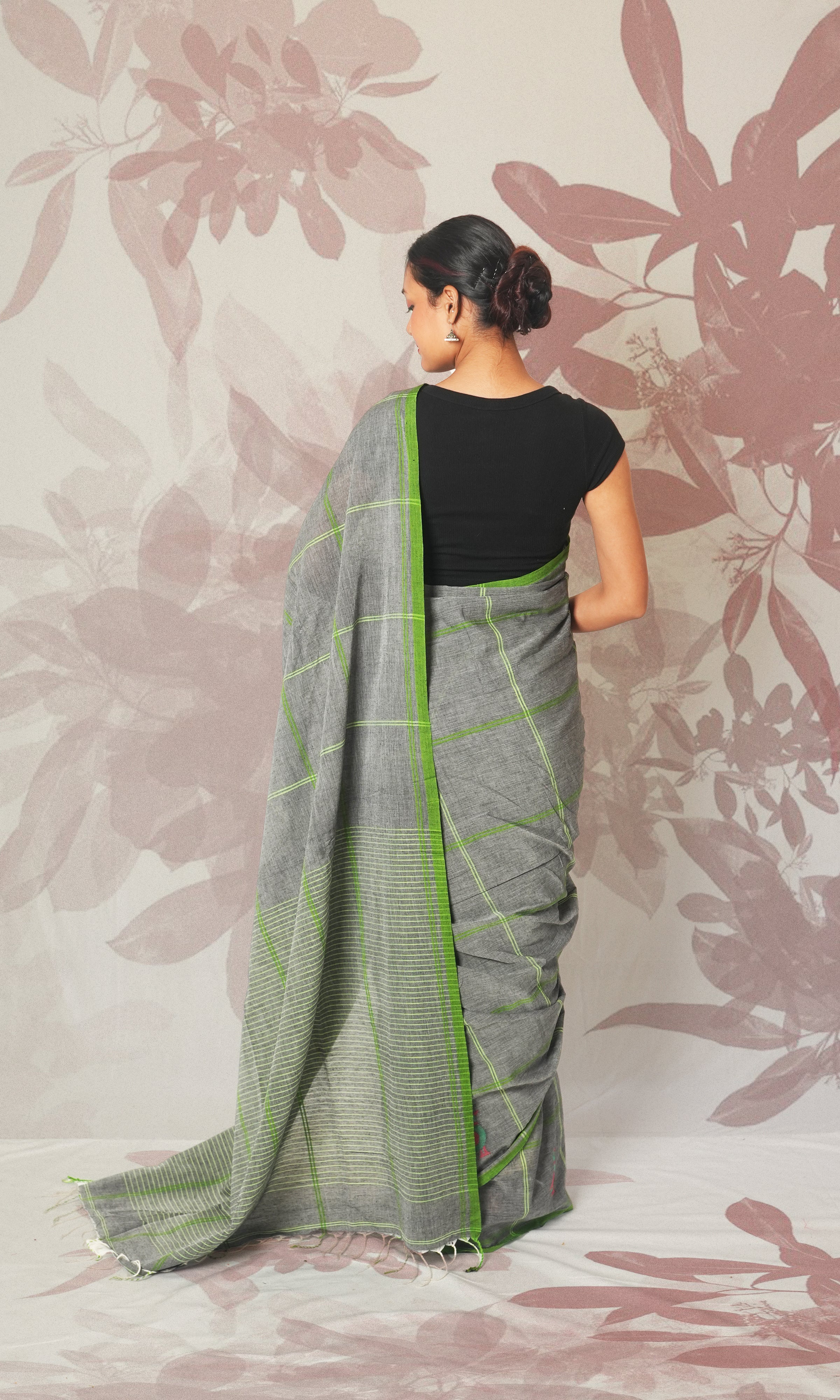 Grey & Green Bird Bengal Cotton Saree Without Blouse Piece