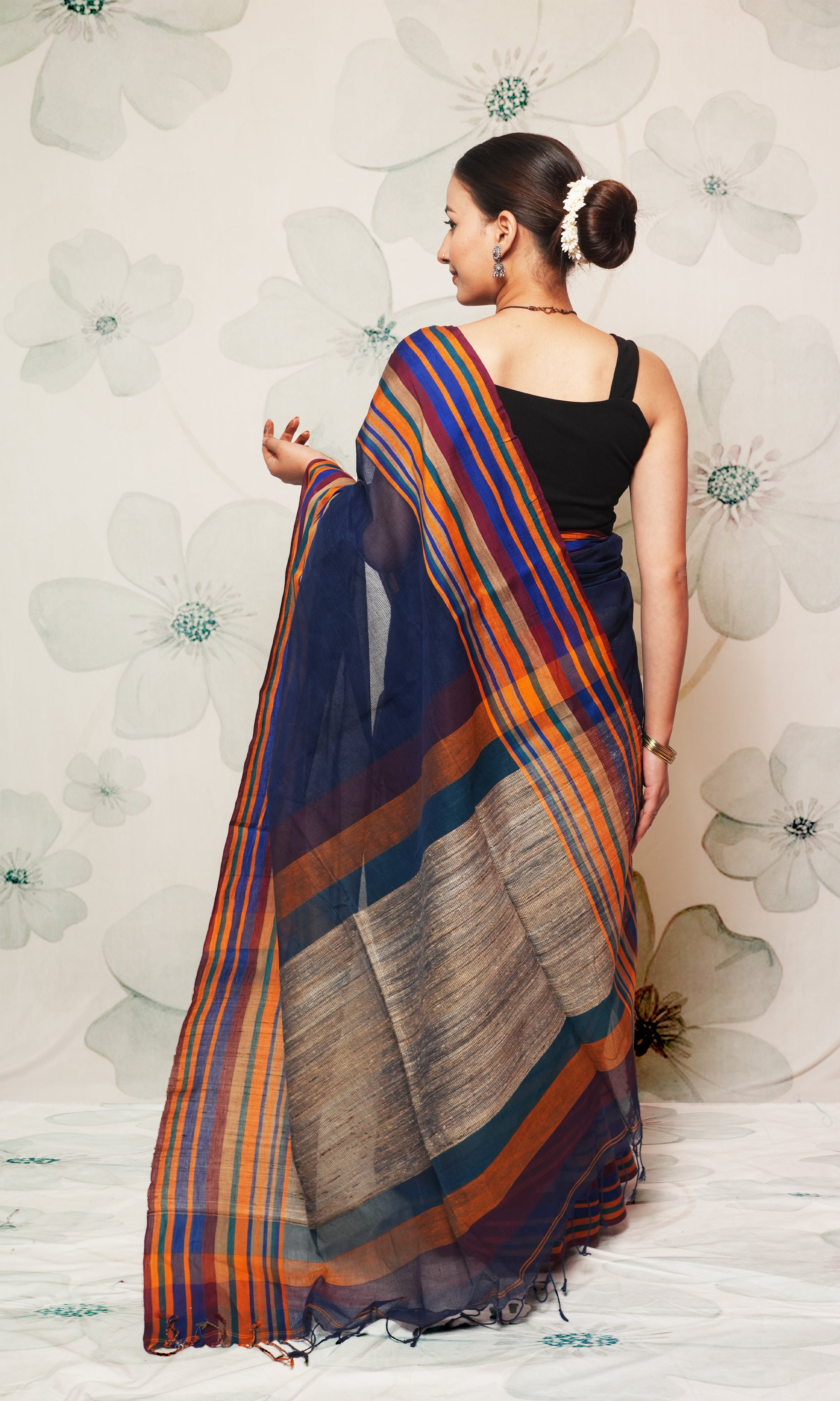 Blue And Multicolor Border With Gicha Palla Fulia Cotton Saree