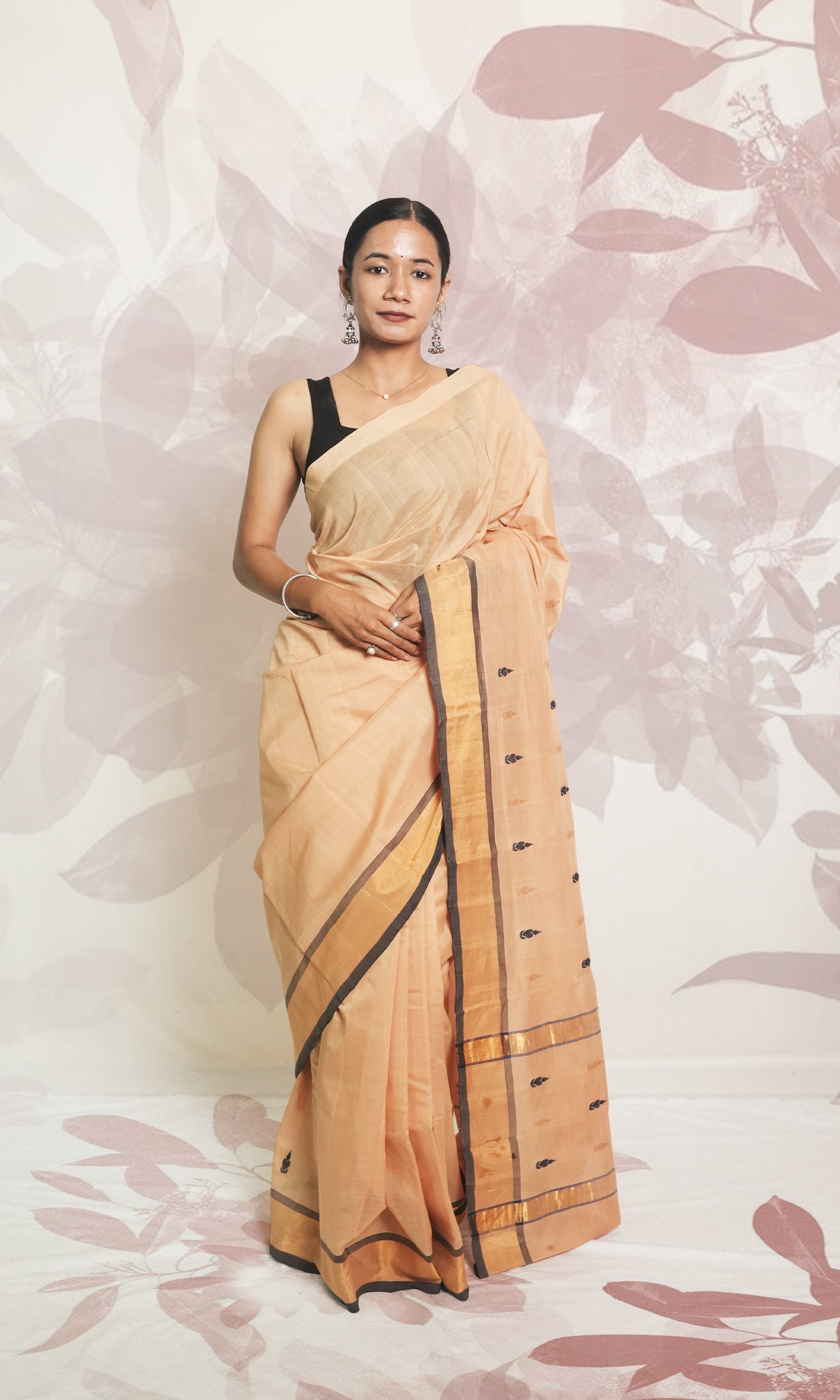 Latte Cream & Black Zari Border Godavari Saree With Blouse Piece