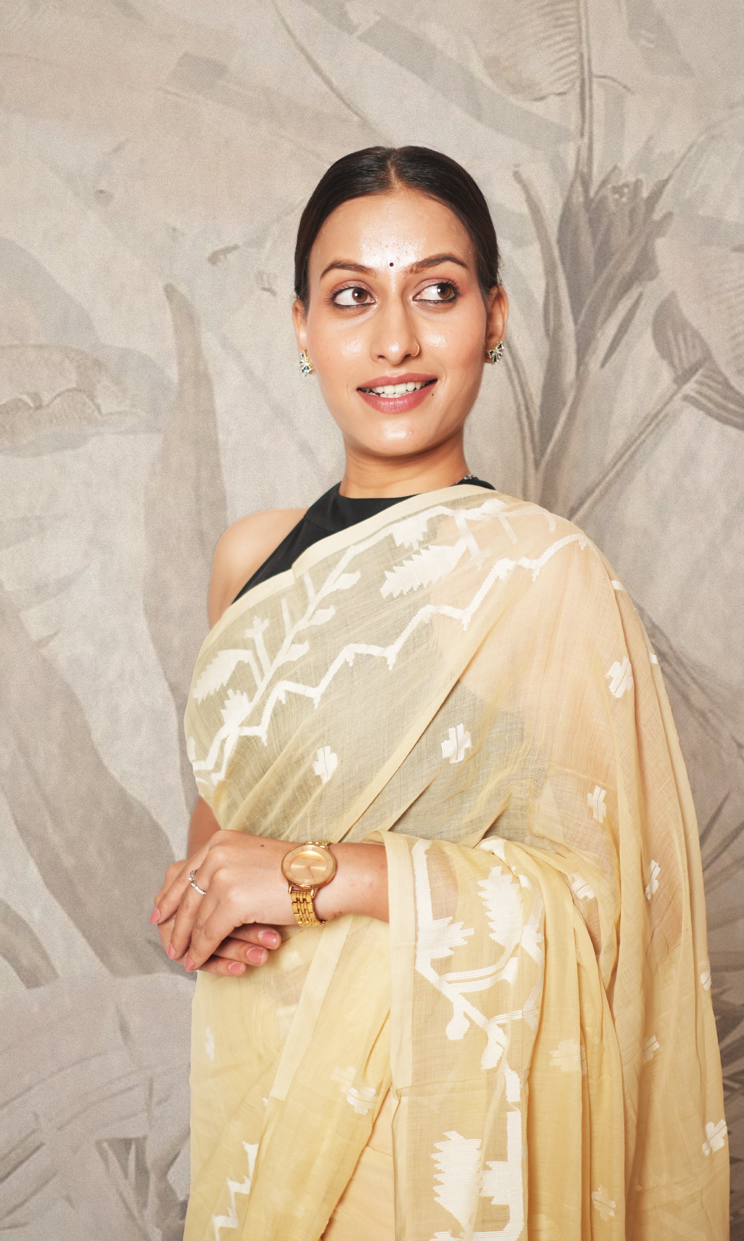 Light Bright Cream Jamdani Saree Without Blouse Piece