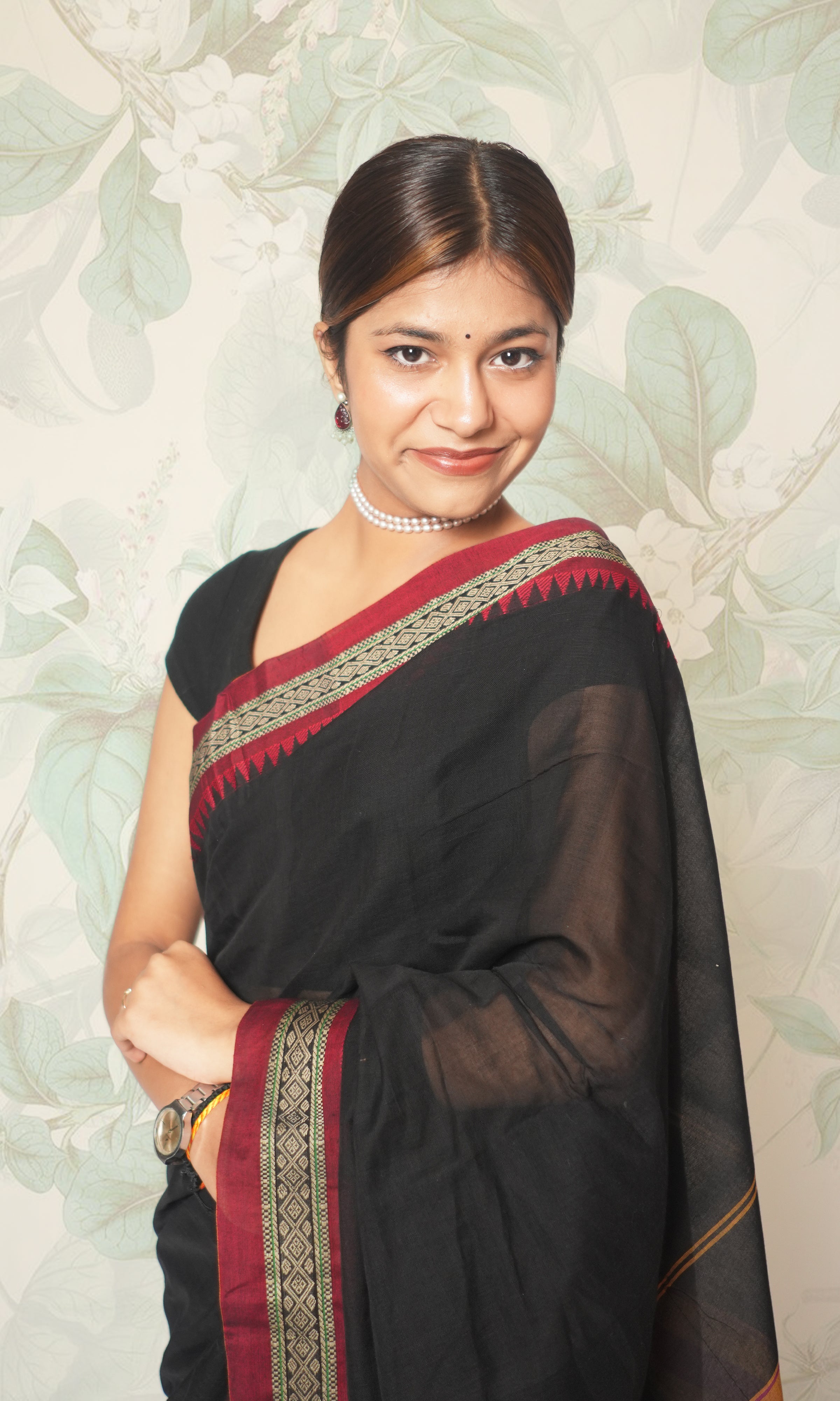 Black & Red Cotton Saree With Blouse Piece