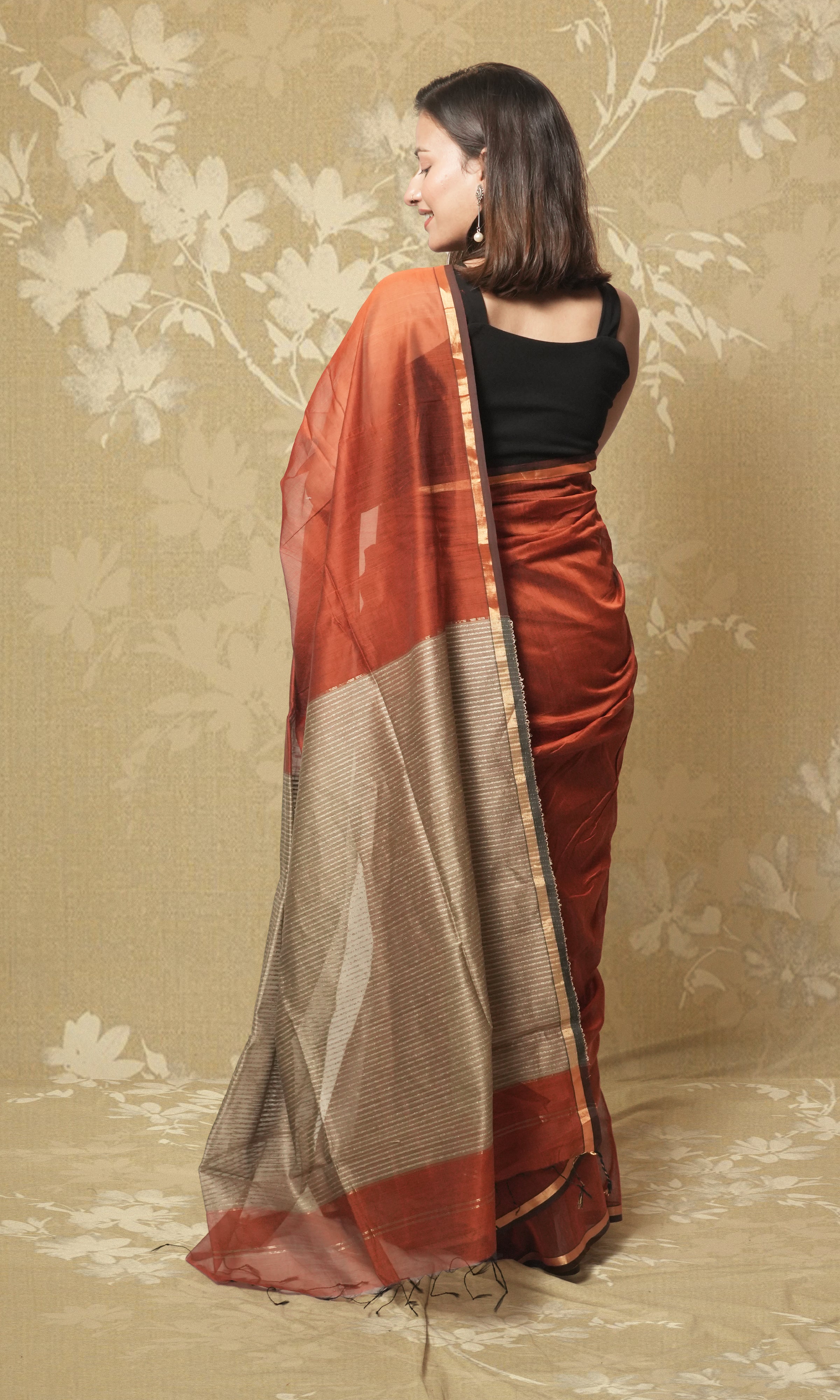 Rust Maheshwari Saree Wth Gicha Palla And Blouse