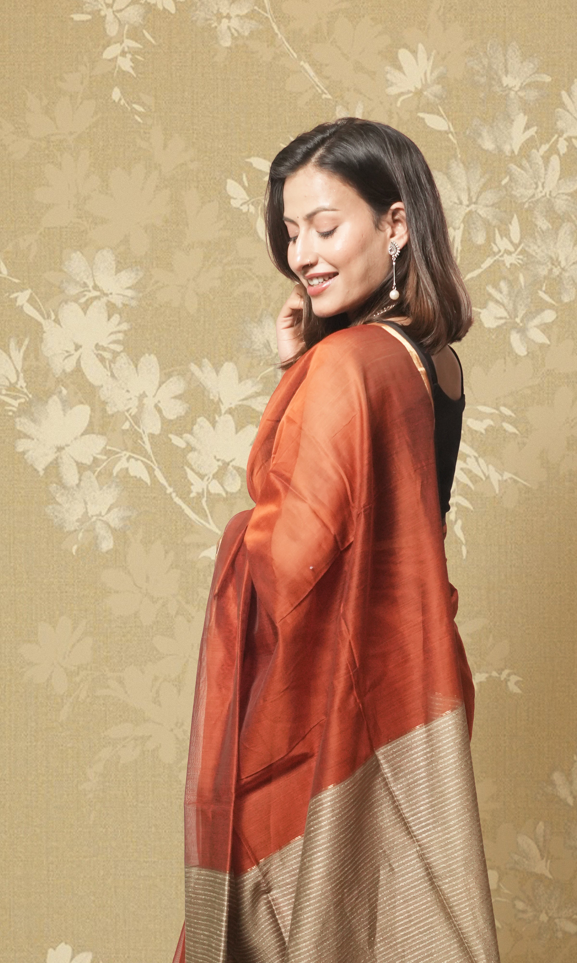 Rust Maheshwari Saree Wth Gicha Palla And Blouse