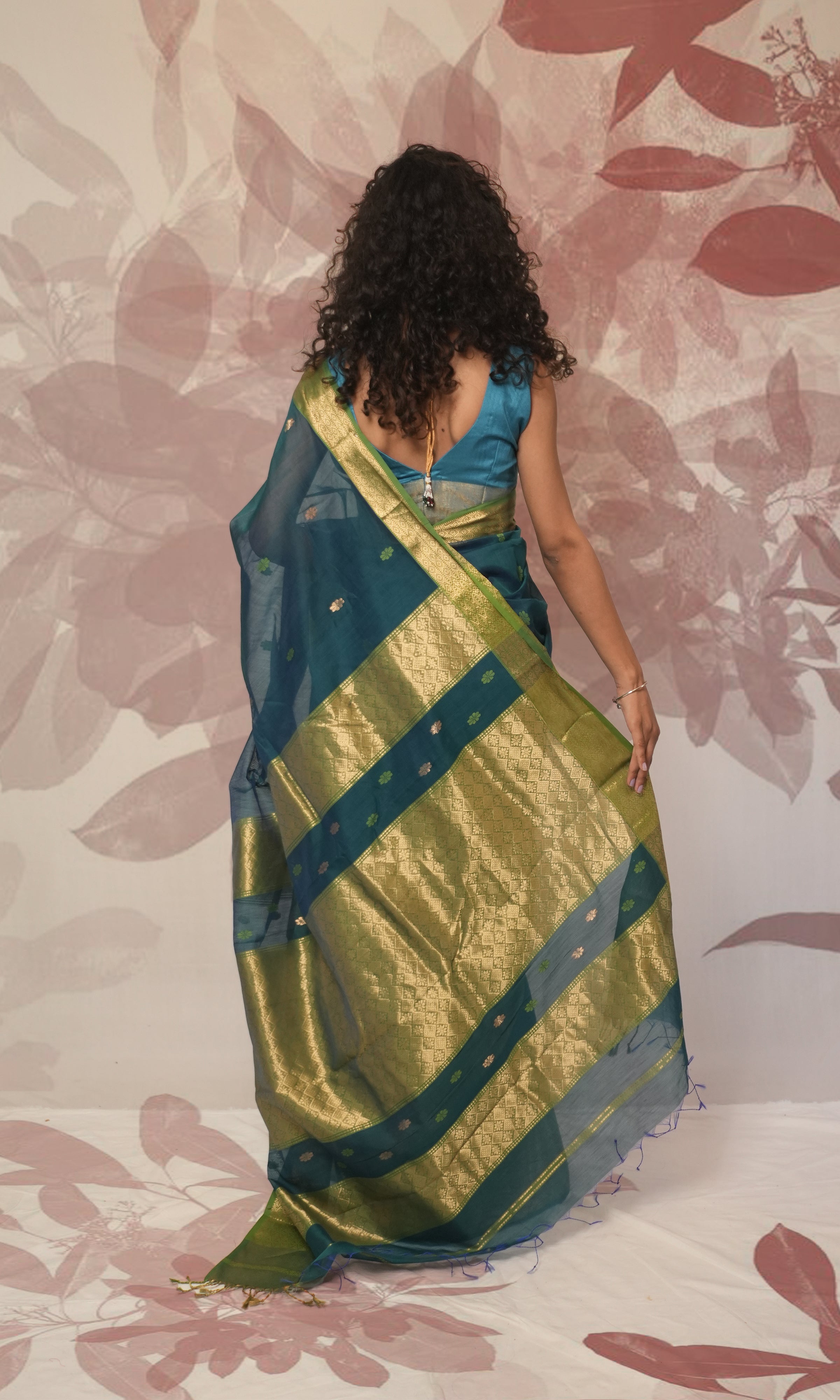 Peacock Blue Maheshwari Silk Saree