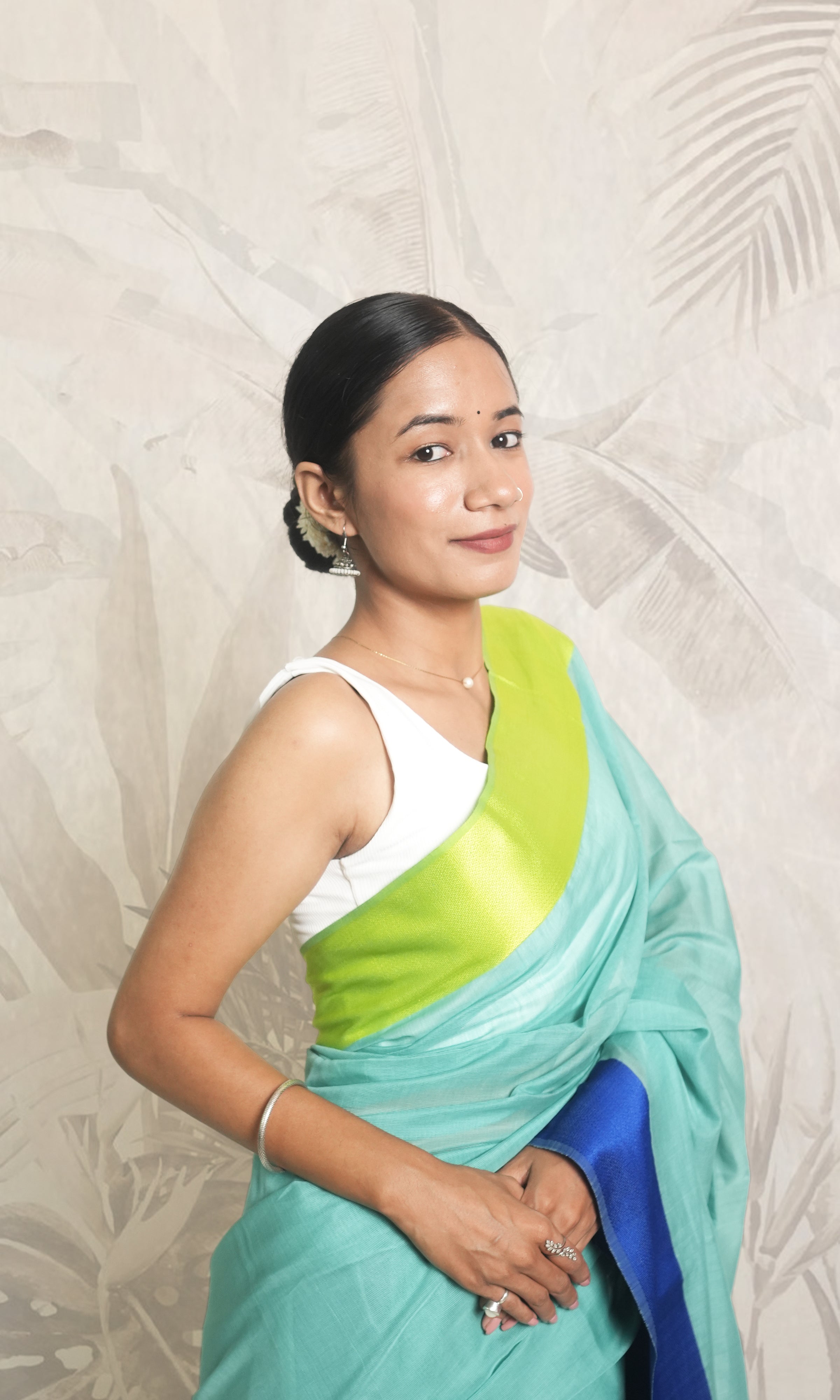 Royal Blue & Lemon Green Ganga Jamuna Border Sea Blue Maheshwari Saree With Blouse Piece