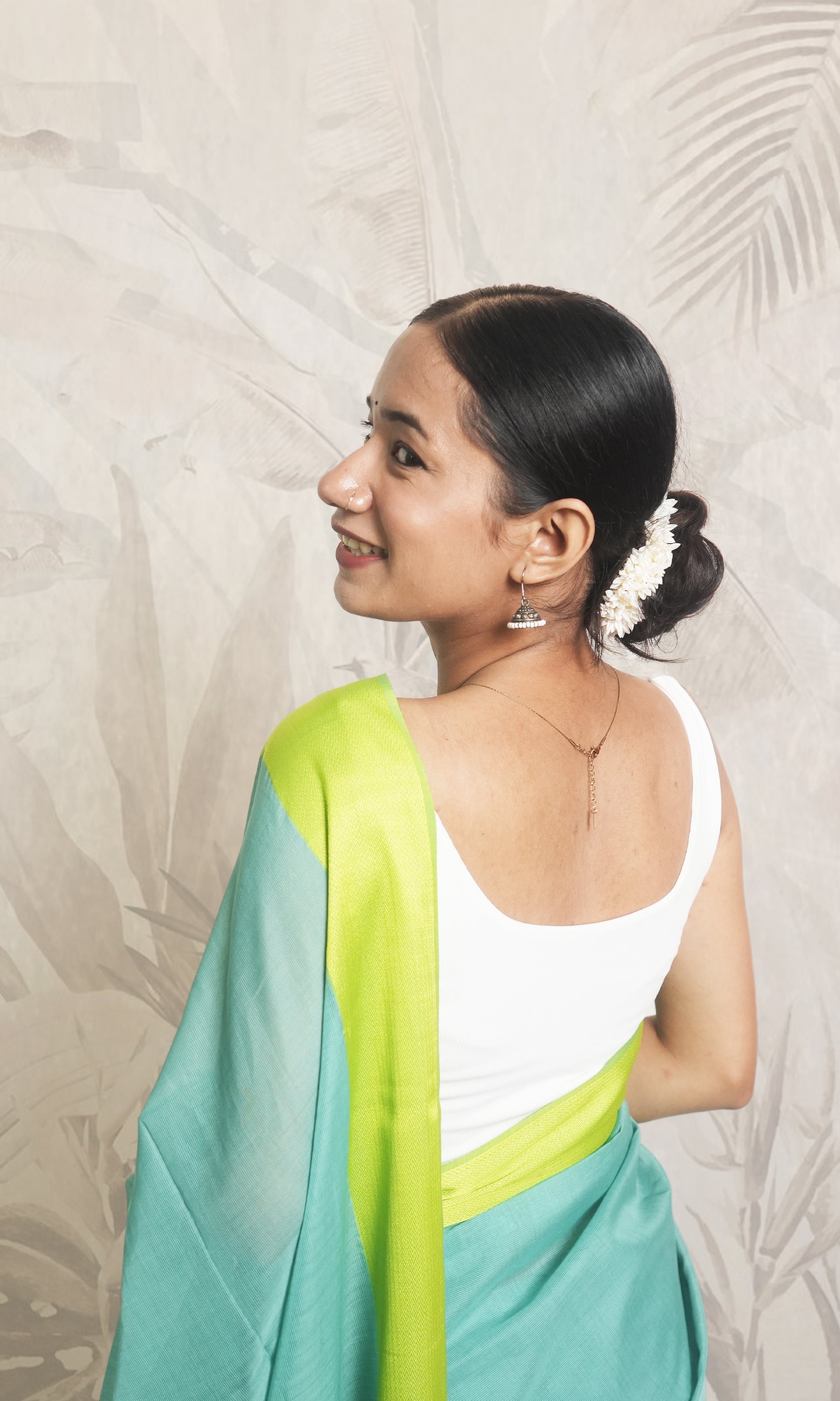 Royal Blue & Lemon Green Ganga Jamuna Border Sea Blue Maheshwari Saree With Blouse Piece