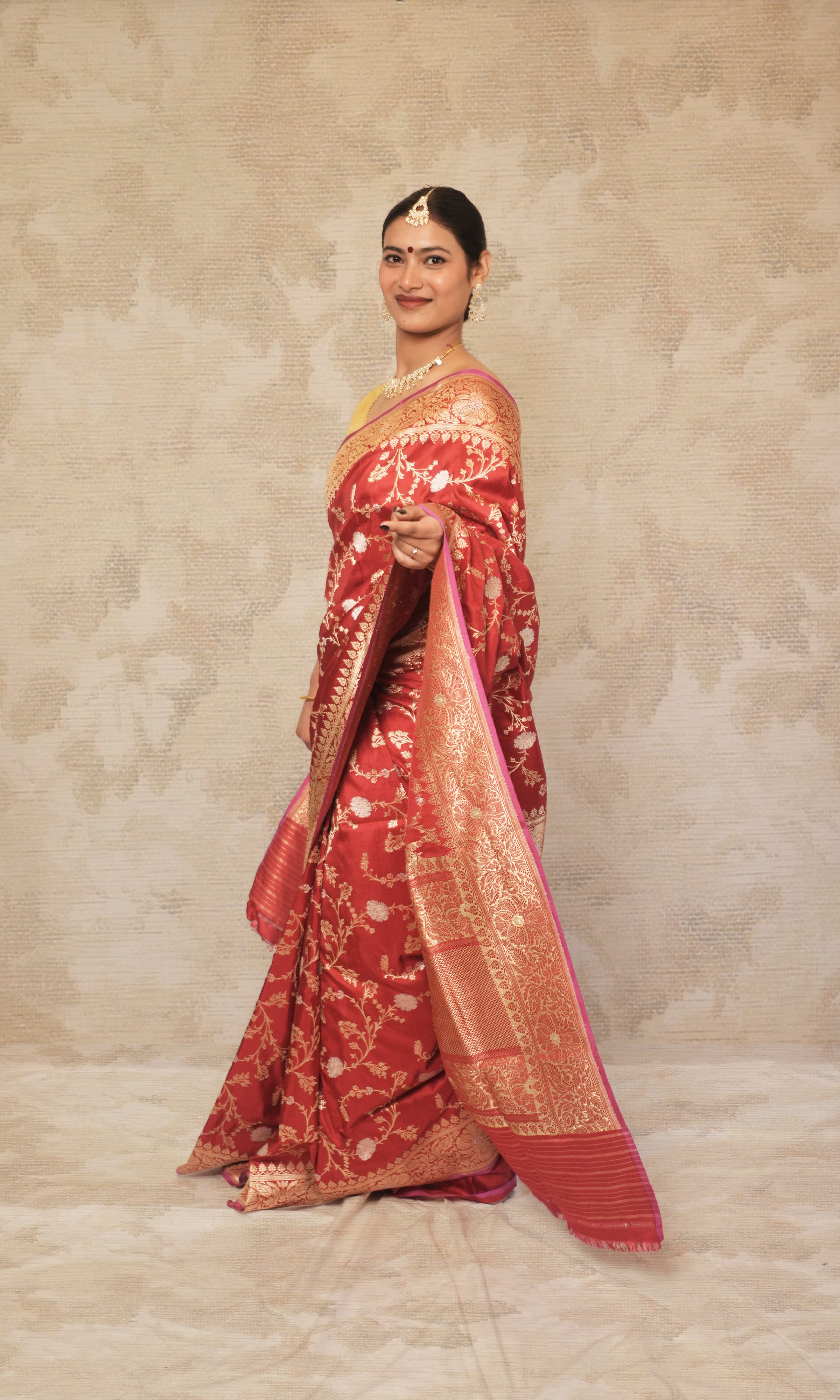 Vermilion Red Jaal Work Complete Kadwa Pure Banarasi Silk Saree