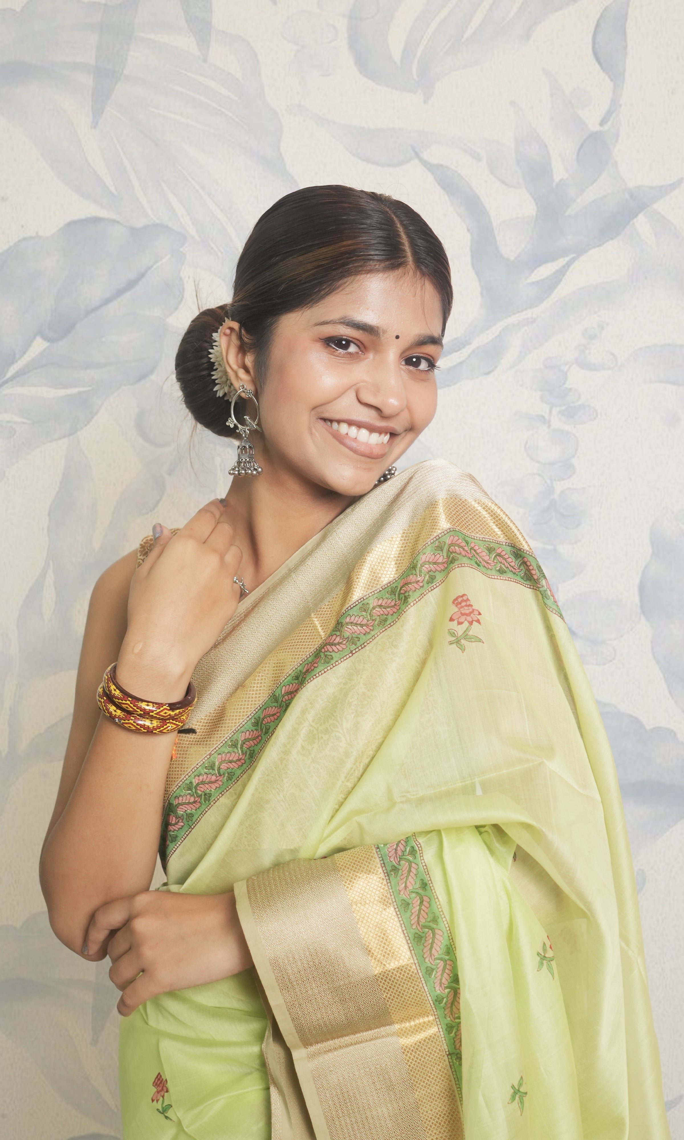 Pista Green Block Print Maheshwari Saree With Blouse Piece