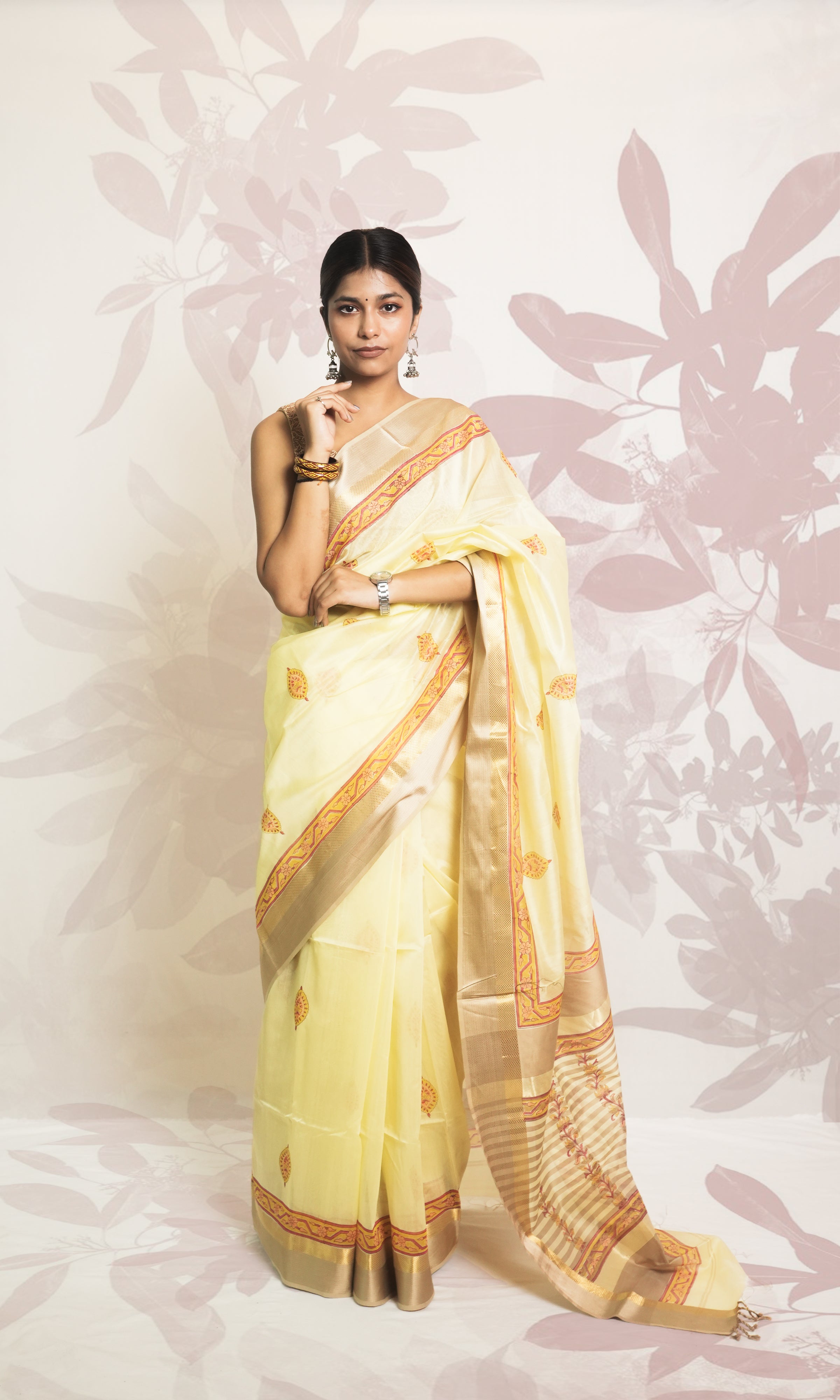 Light Yellow Block Print Maheshwari Saree With Blouse Piece