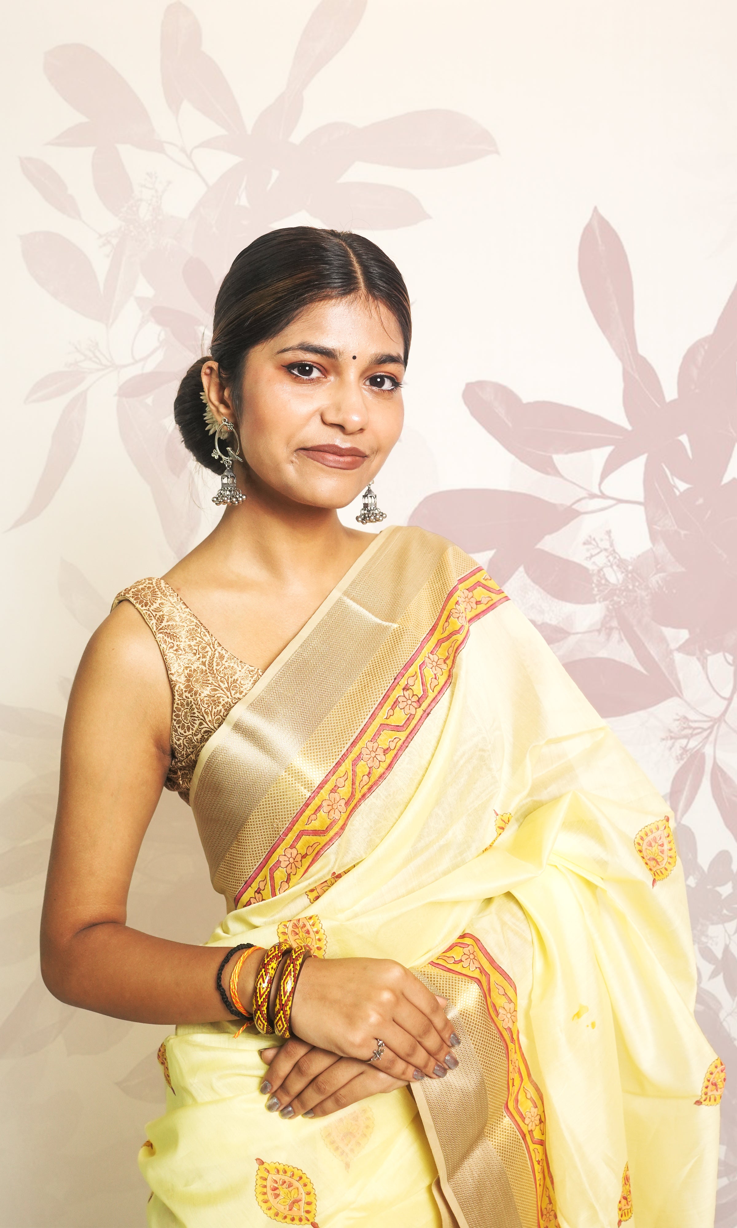 Light Yellow Block Print Maheshwari Saree With Blouse Piece