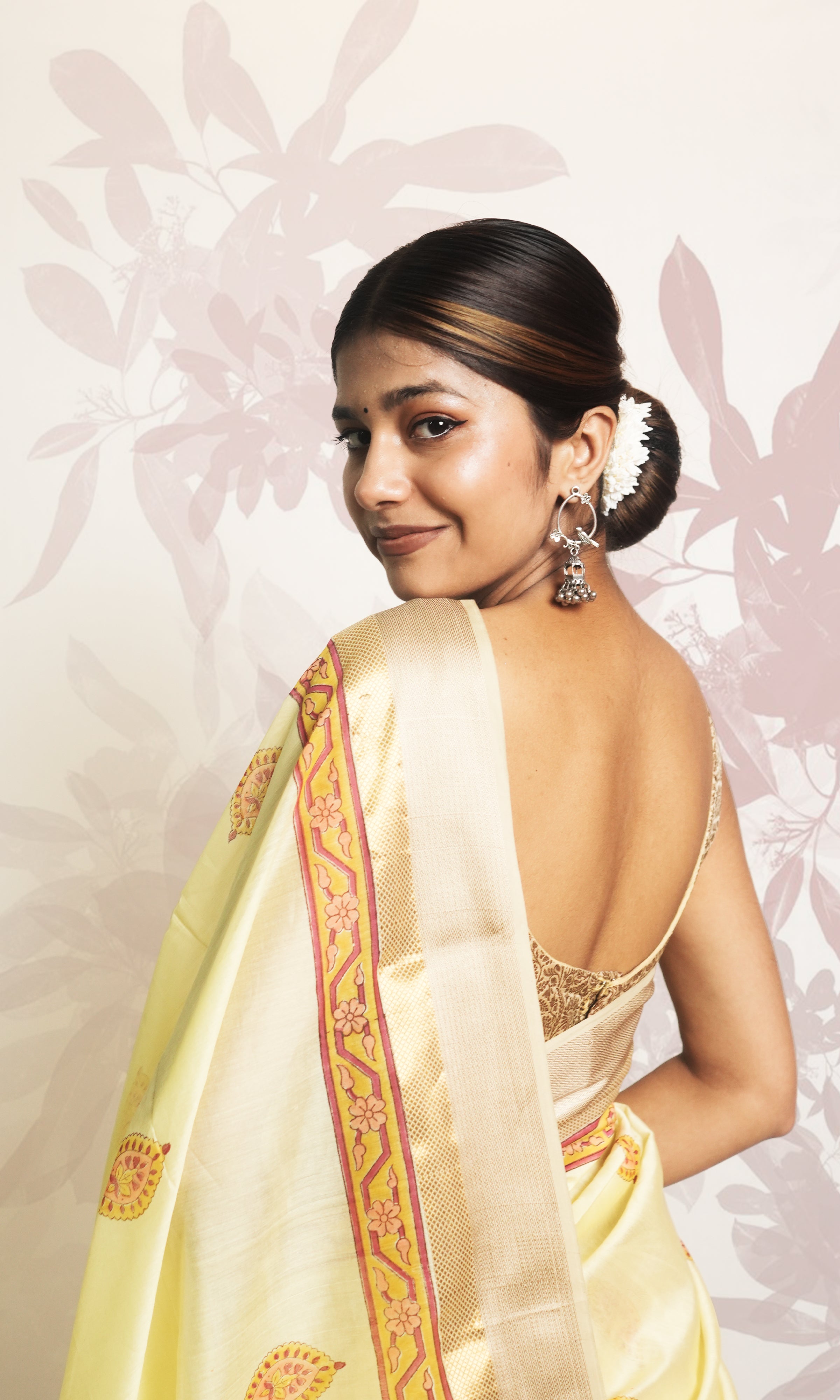 Light Yellow Block Print Maheshwari Saree With Blouse Piece