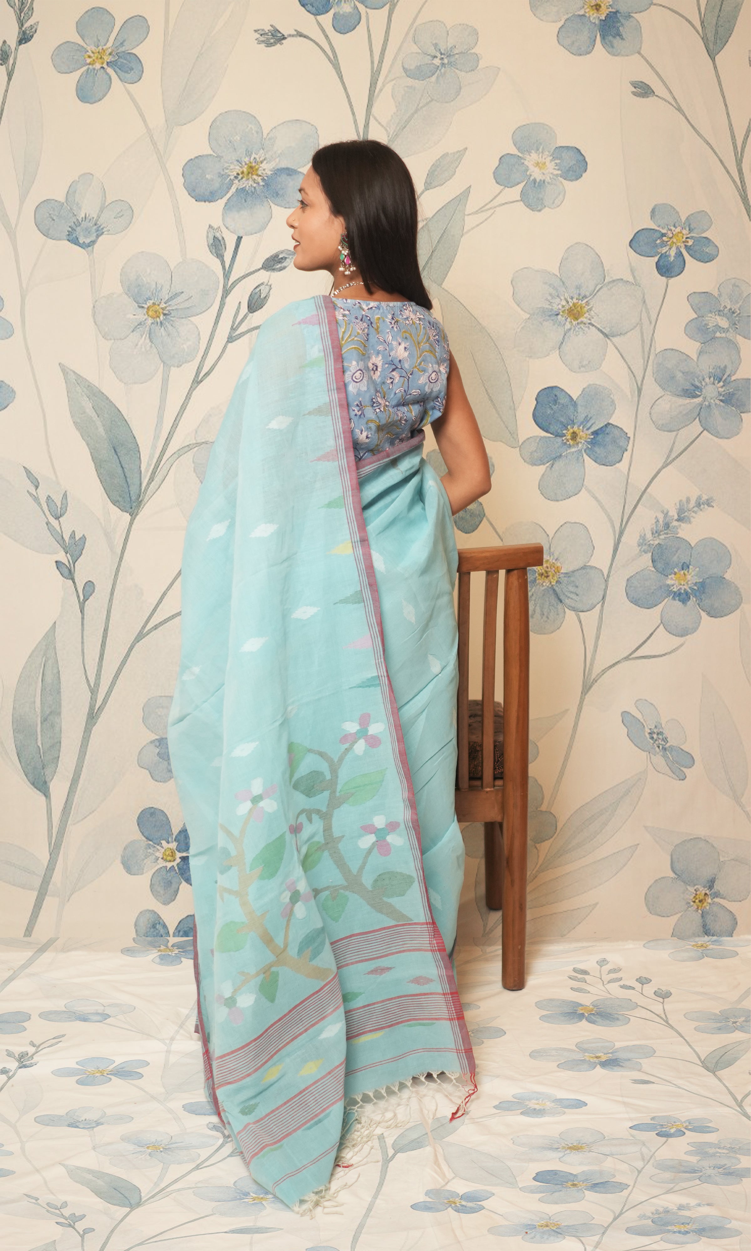 Sky Blue And Light Red Cotton Jamdani Saree