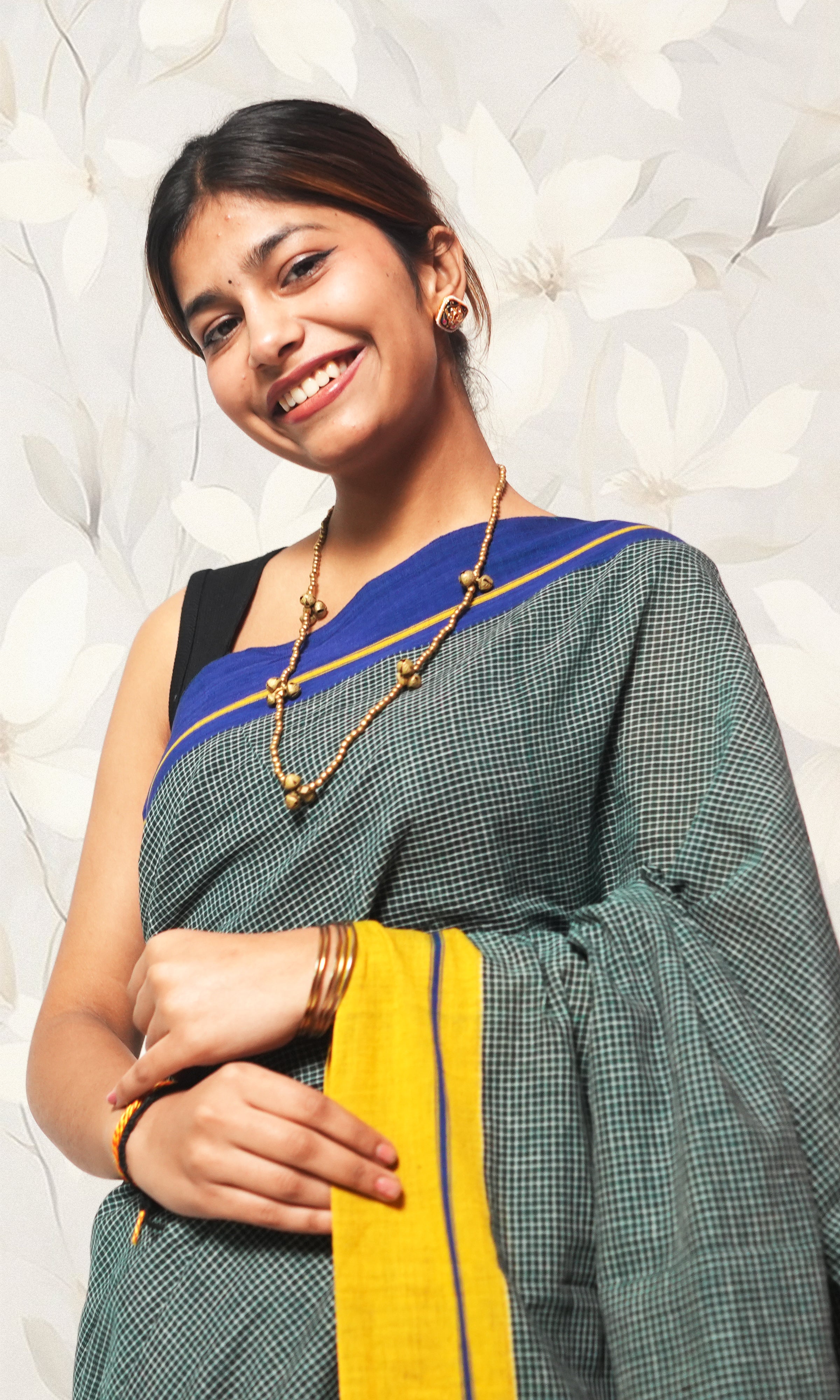 Earthy Blue And Yellow Patteda Anchu Cotton Saree