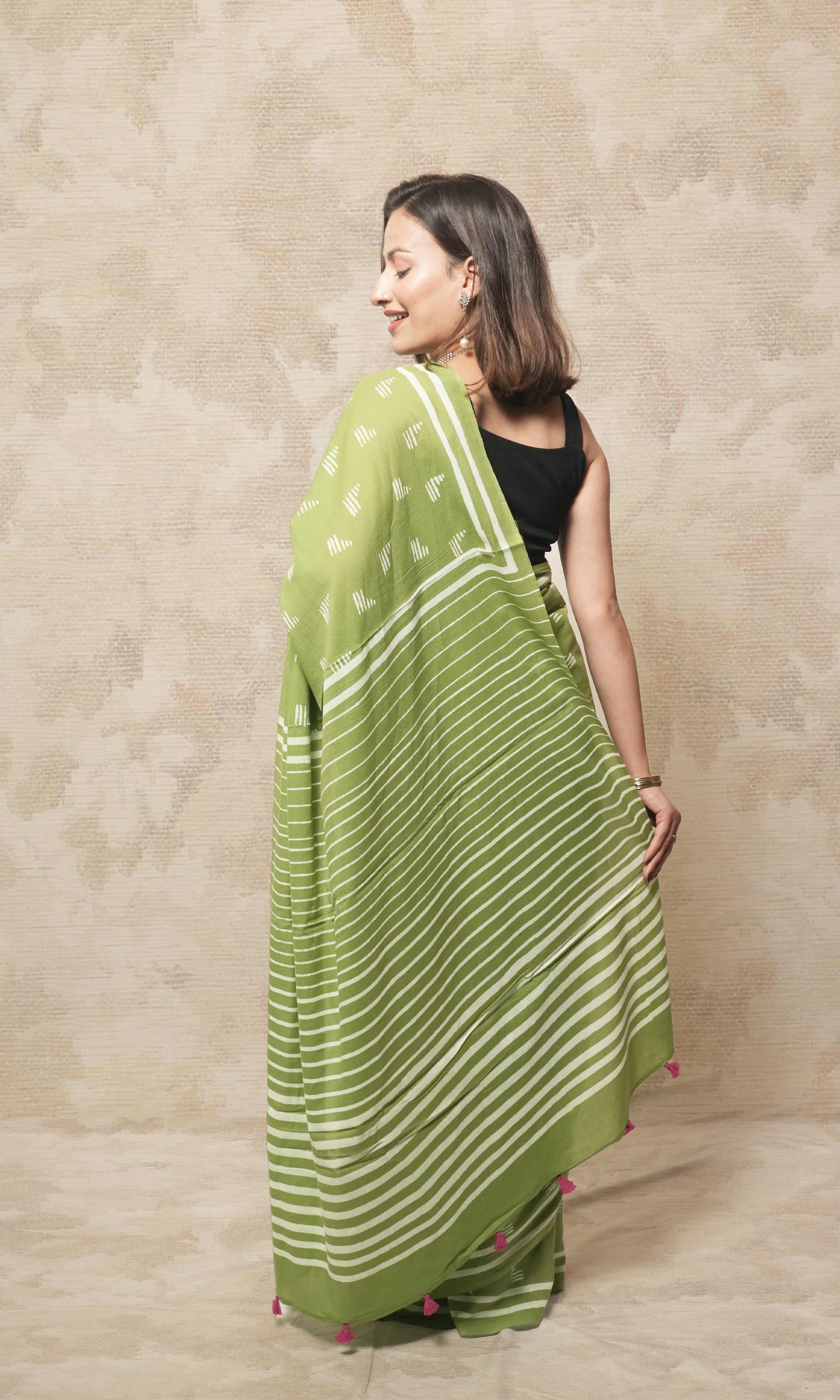 Light Green Block Print Cotton Mulmul Saree And Magenta Pink Blouse