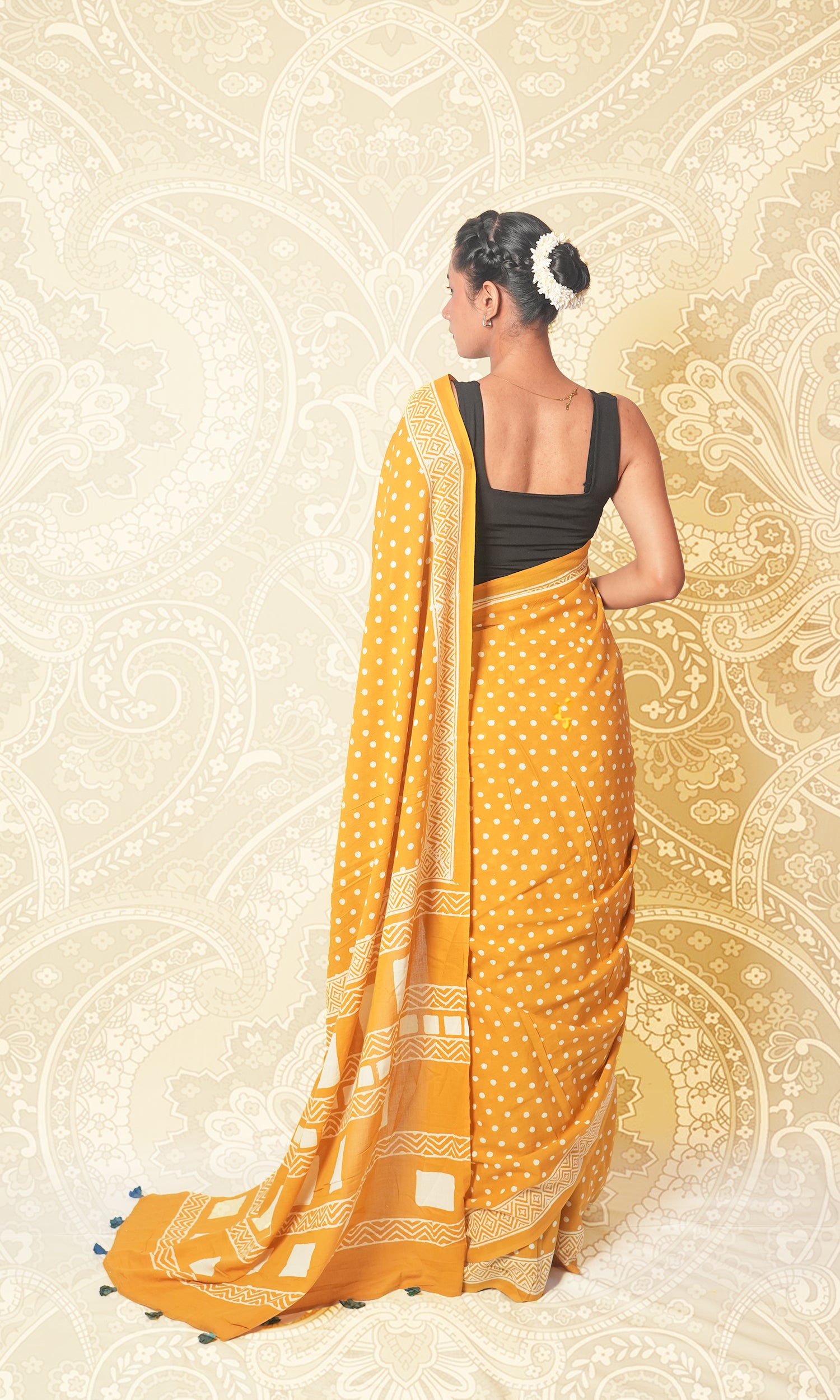 Golden Yellow & White Dots Mulmul Cotton Saree With Blouse Piece