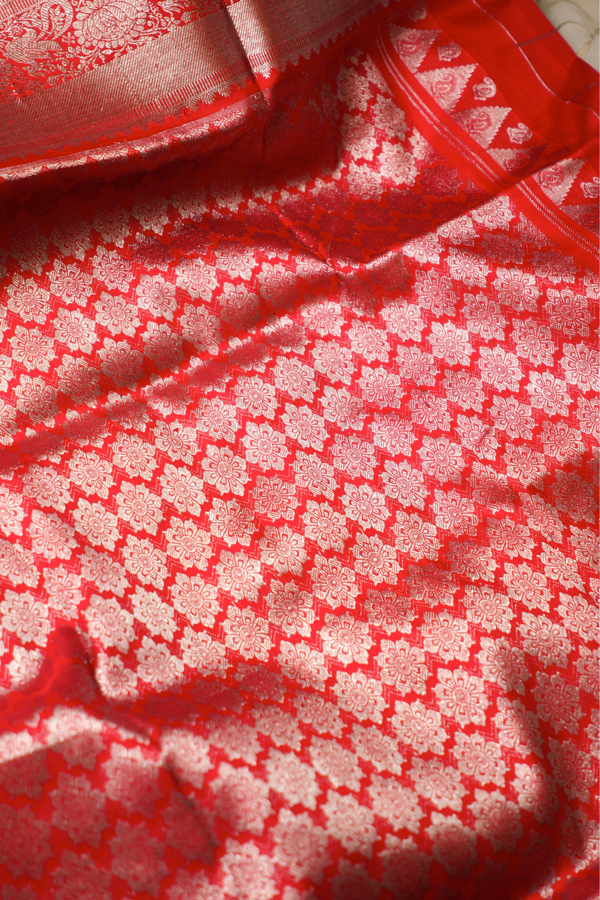 Red And Silver Pure Venkatagiri Silk Saree