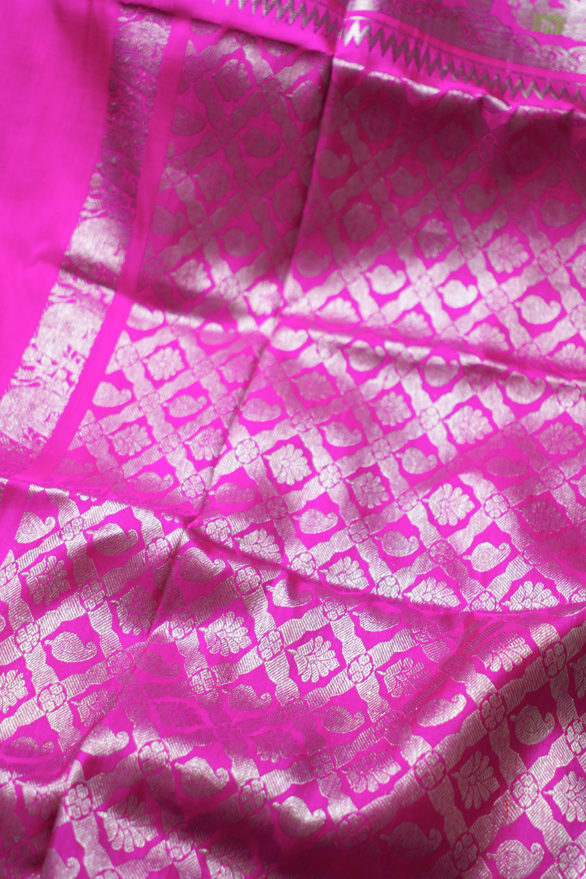 Yellow And Pink Pure Venkatagiri Silk Saree