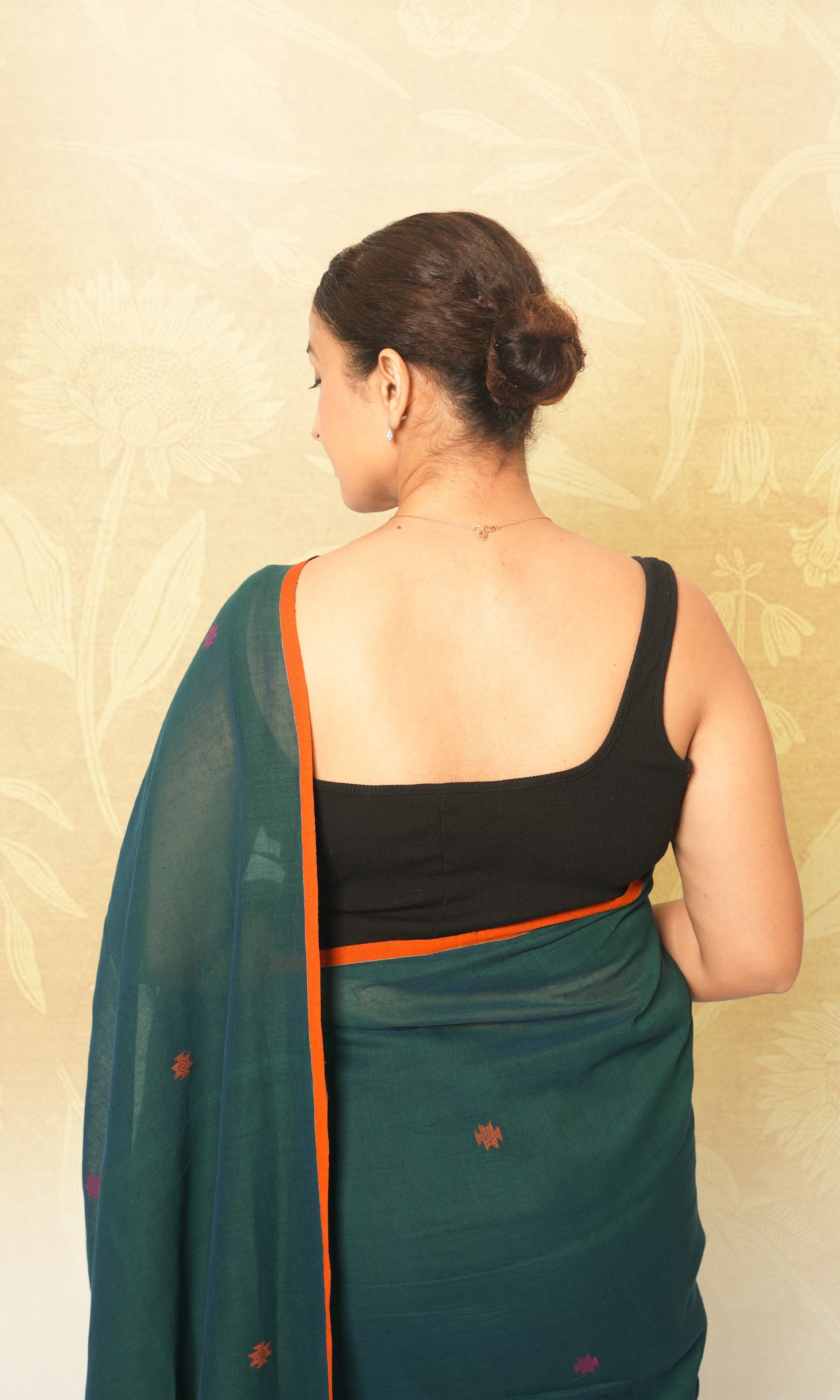 Green Bengal Cotton Saree Without Blouse Piece