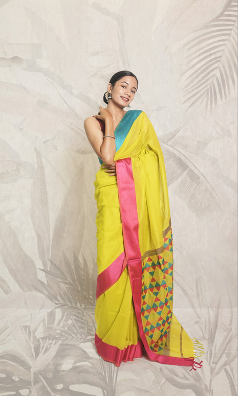 Rani Pink & Firozi Ganga Jamuna Border Light Menhdi Green Maheshwari Saree With Blouse Piece